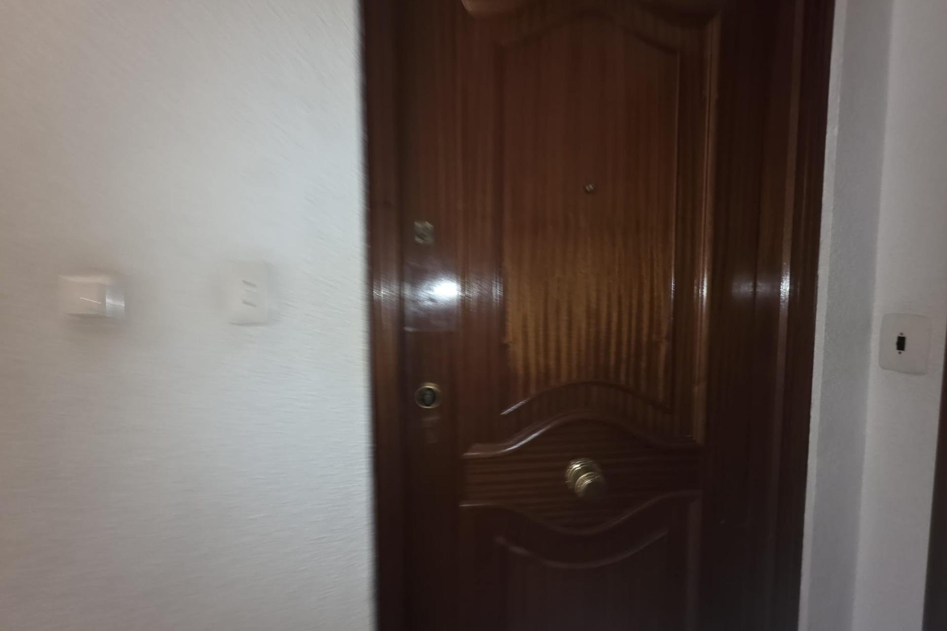 Segunda mano - Apartamento -
Torrevieja - Acequion