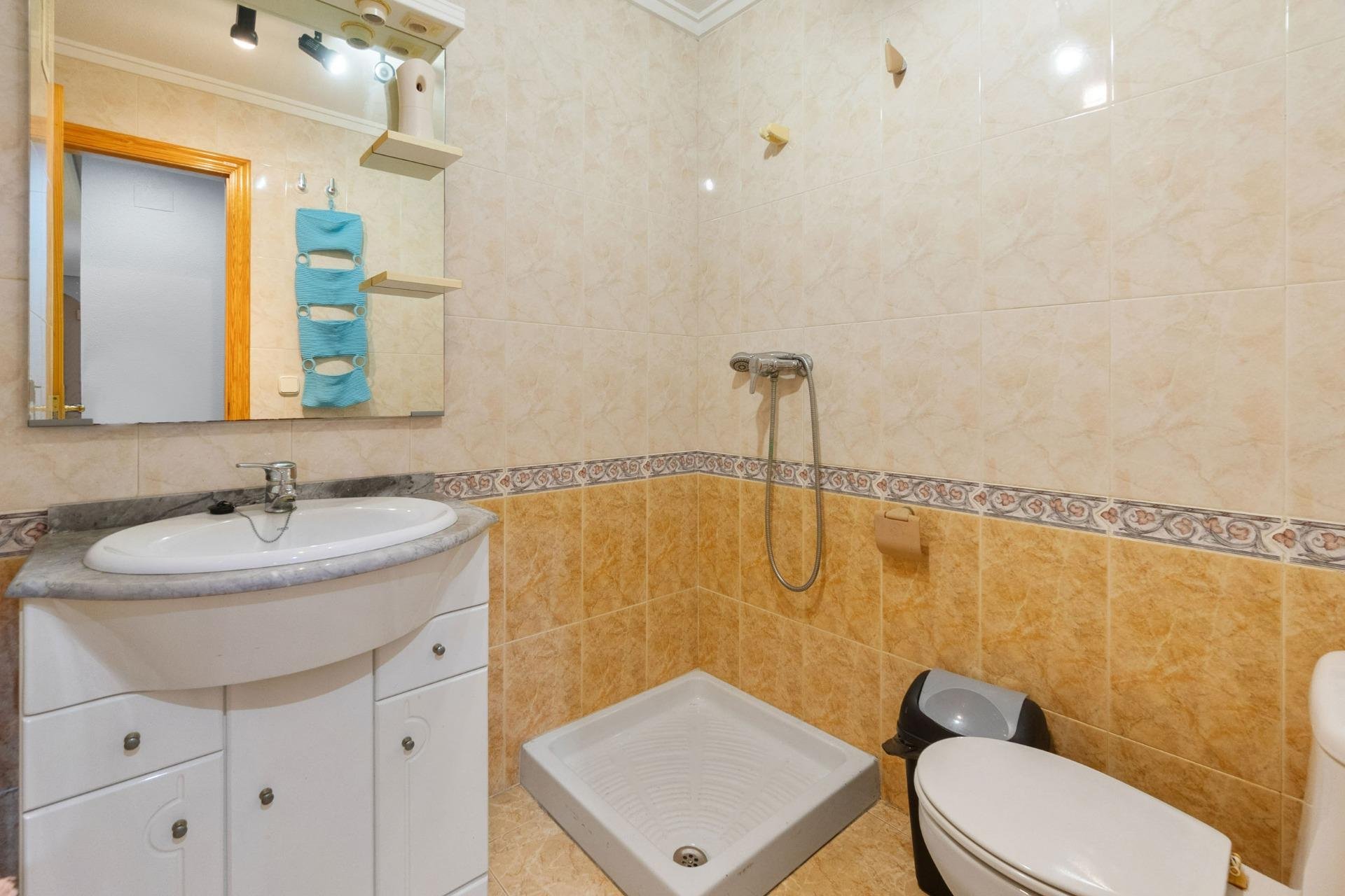 Segunda mano - Apartamento -
Torrevieja - Acequion