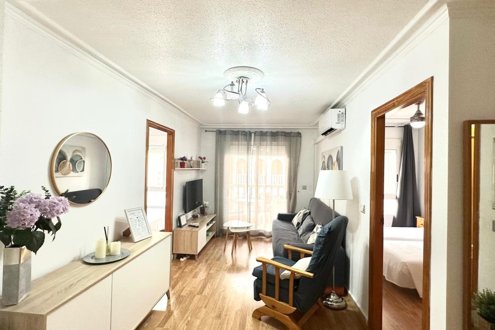 Segunda mano - Apartamento -
Torrevieja - Acequion