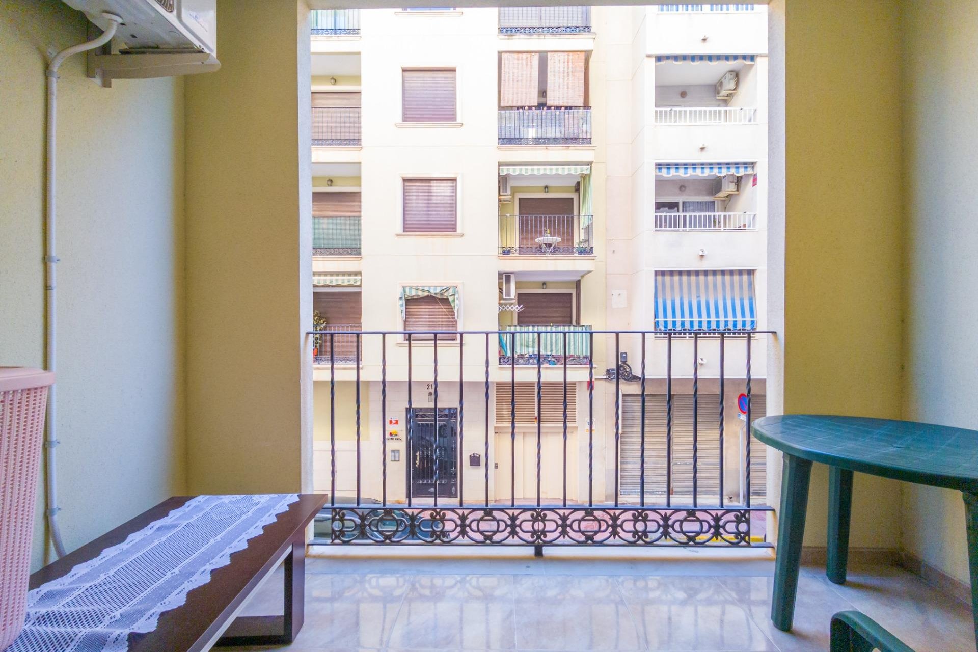 Segunda mano - Apartamento -
Torrevieja - Acequion