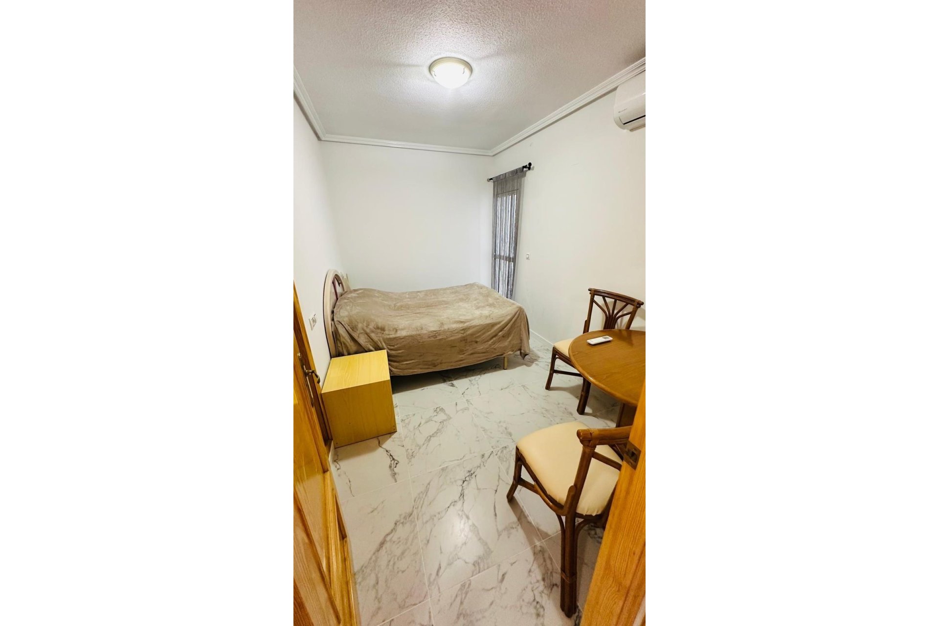 Segunda mano - Apartamento -
Torrevieja - Acequion