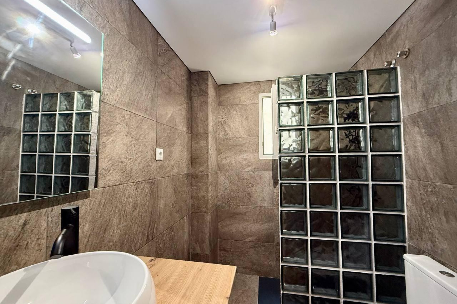 Segunda mano - Apartamento -
Torrevieja - Acequion