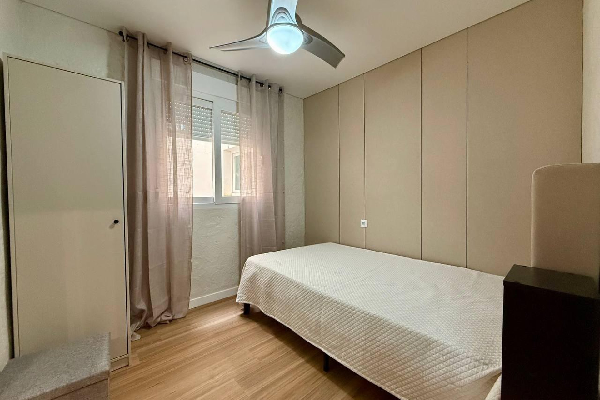Segunda mano - Apartamento -
Torrevieja - Acequion