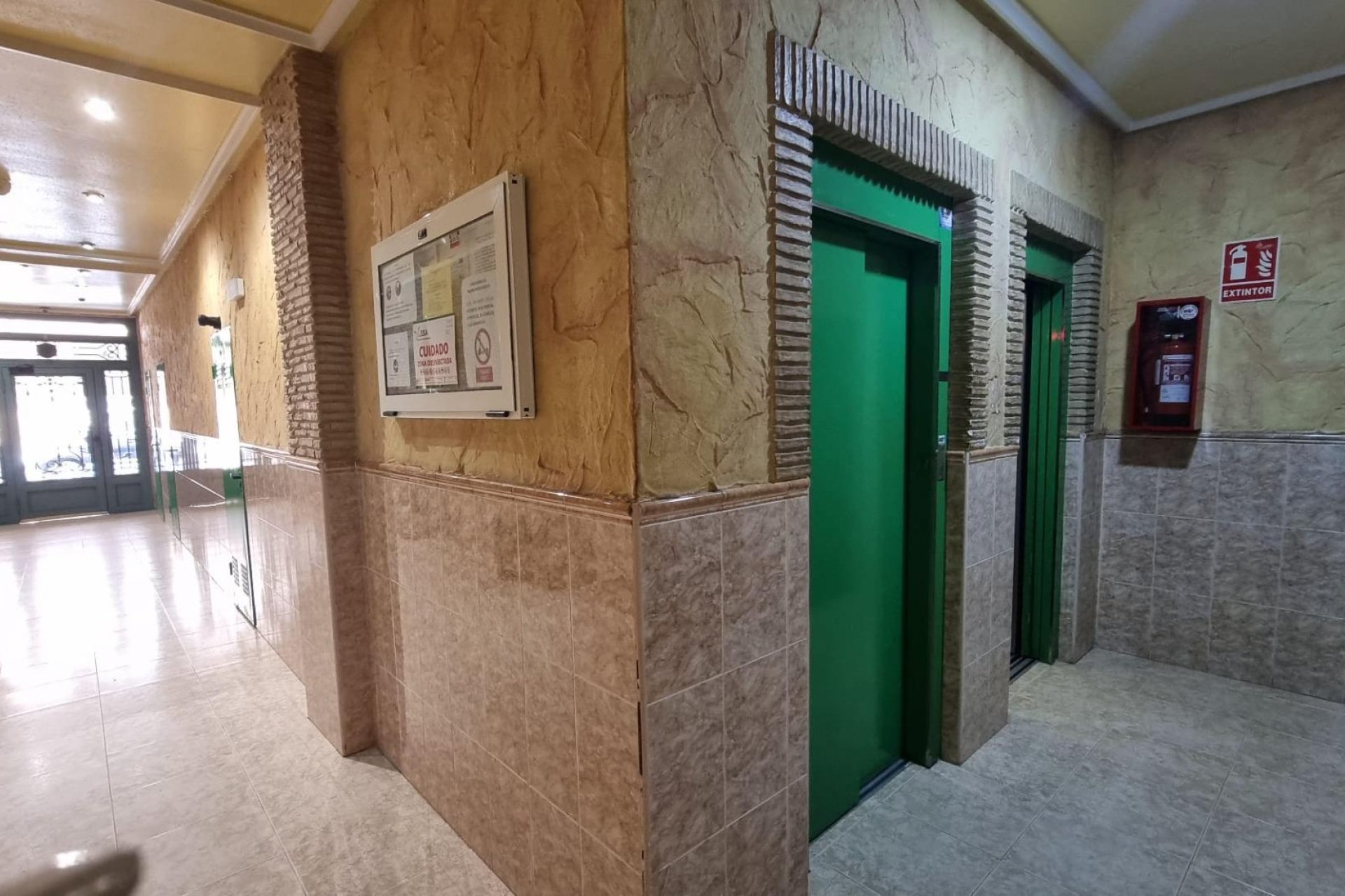 Segunda mano - Apartamento -
Torrevieja - Acequion