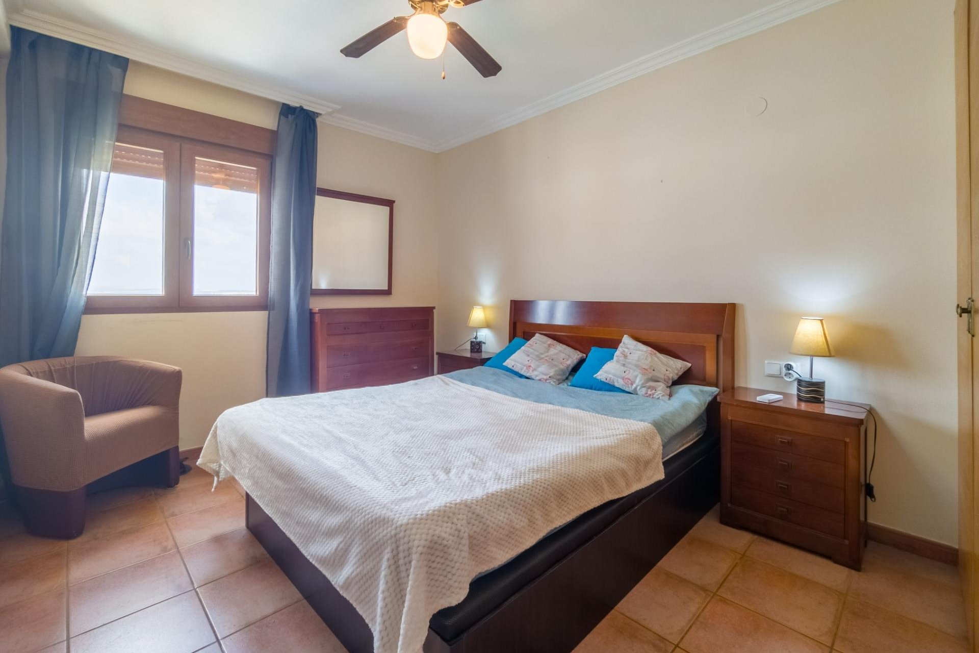 Segunda mano - Apartamento -
Torrevieja - Acequion