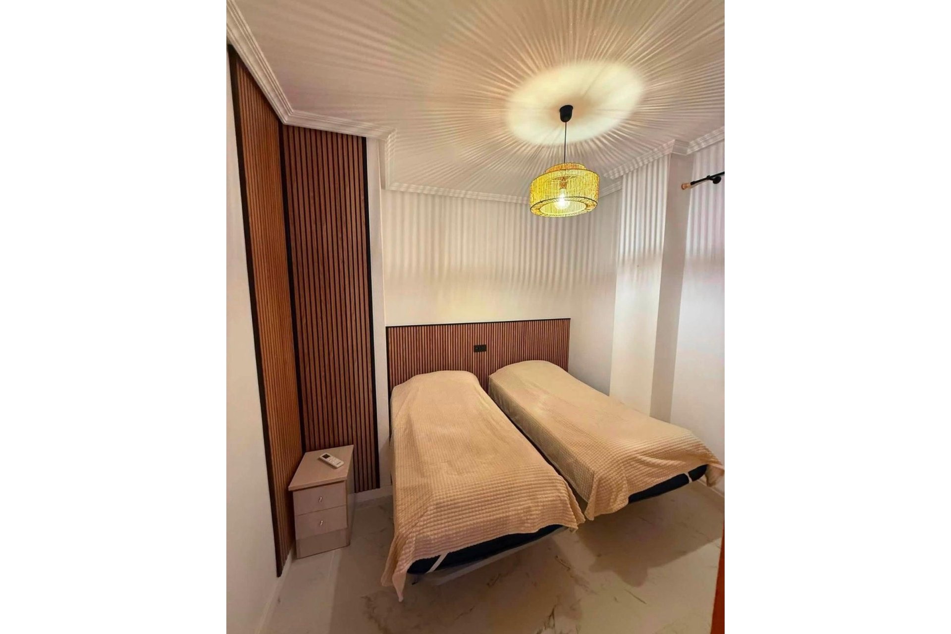 Segunda mano - Apartamento -
Torrevieja - Acequion