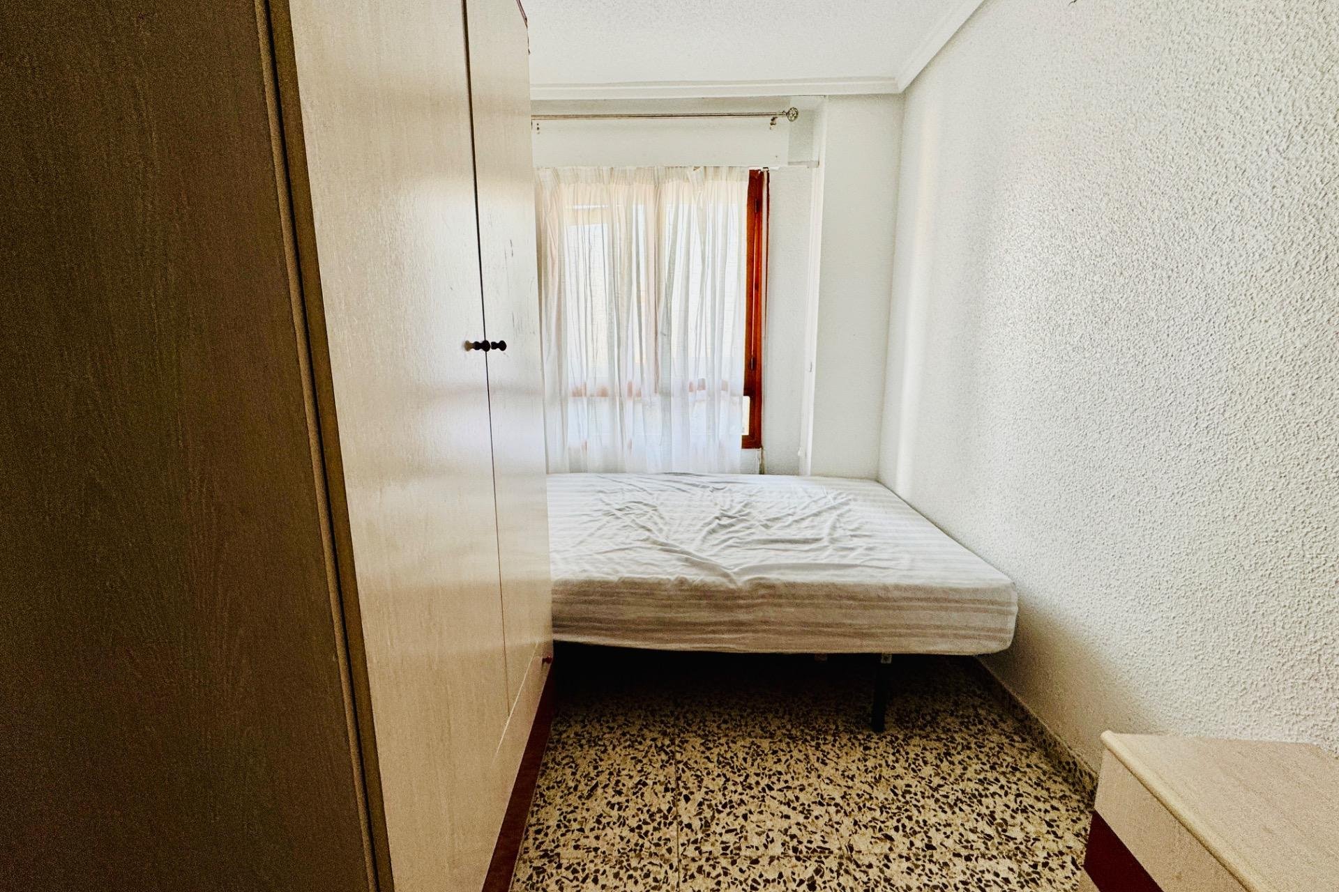Segunda mano - Apartamento -
Torrevieja - Acequion