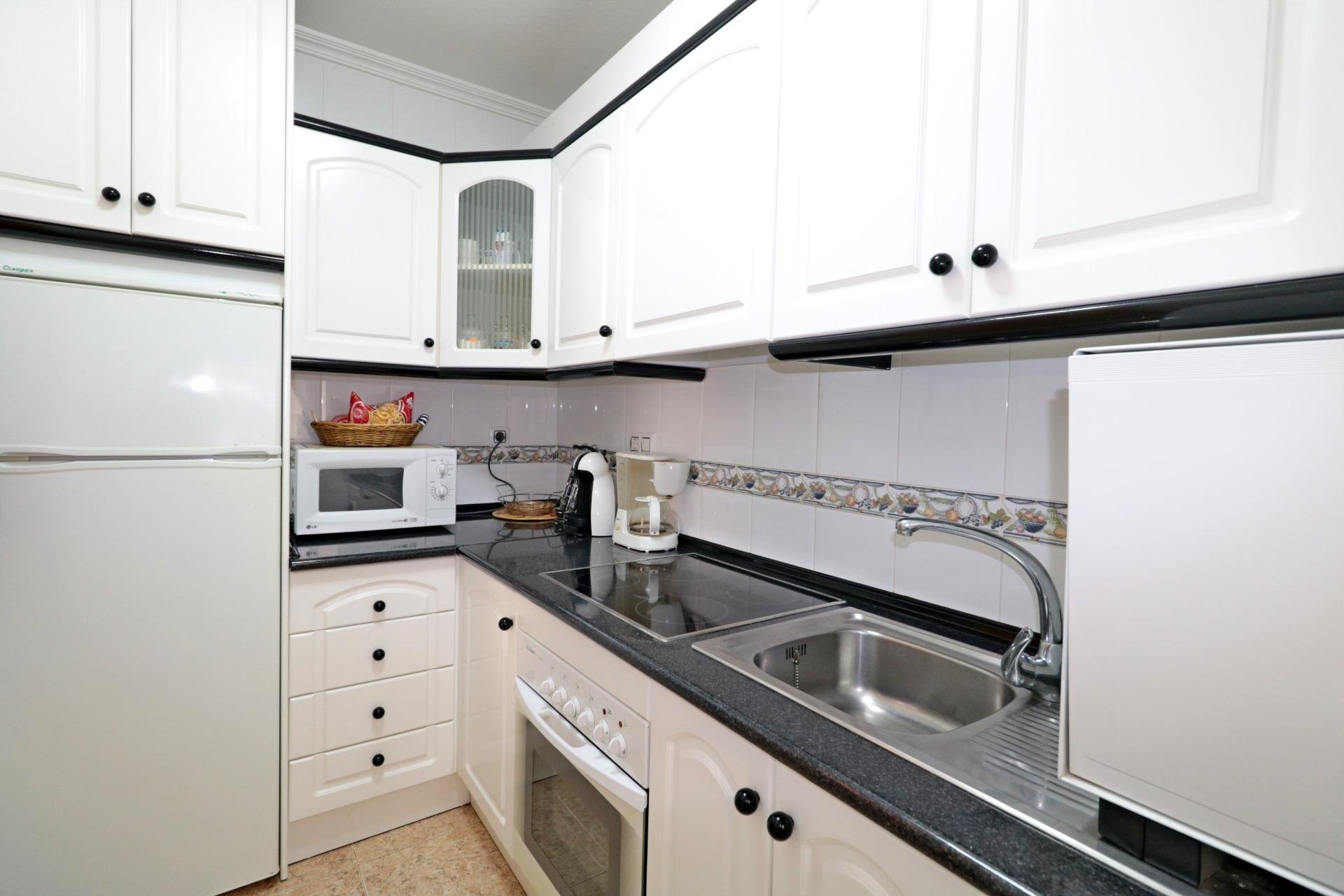 Segunda mano - Apartamento -
Torrevieja - Acequion