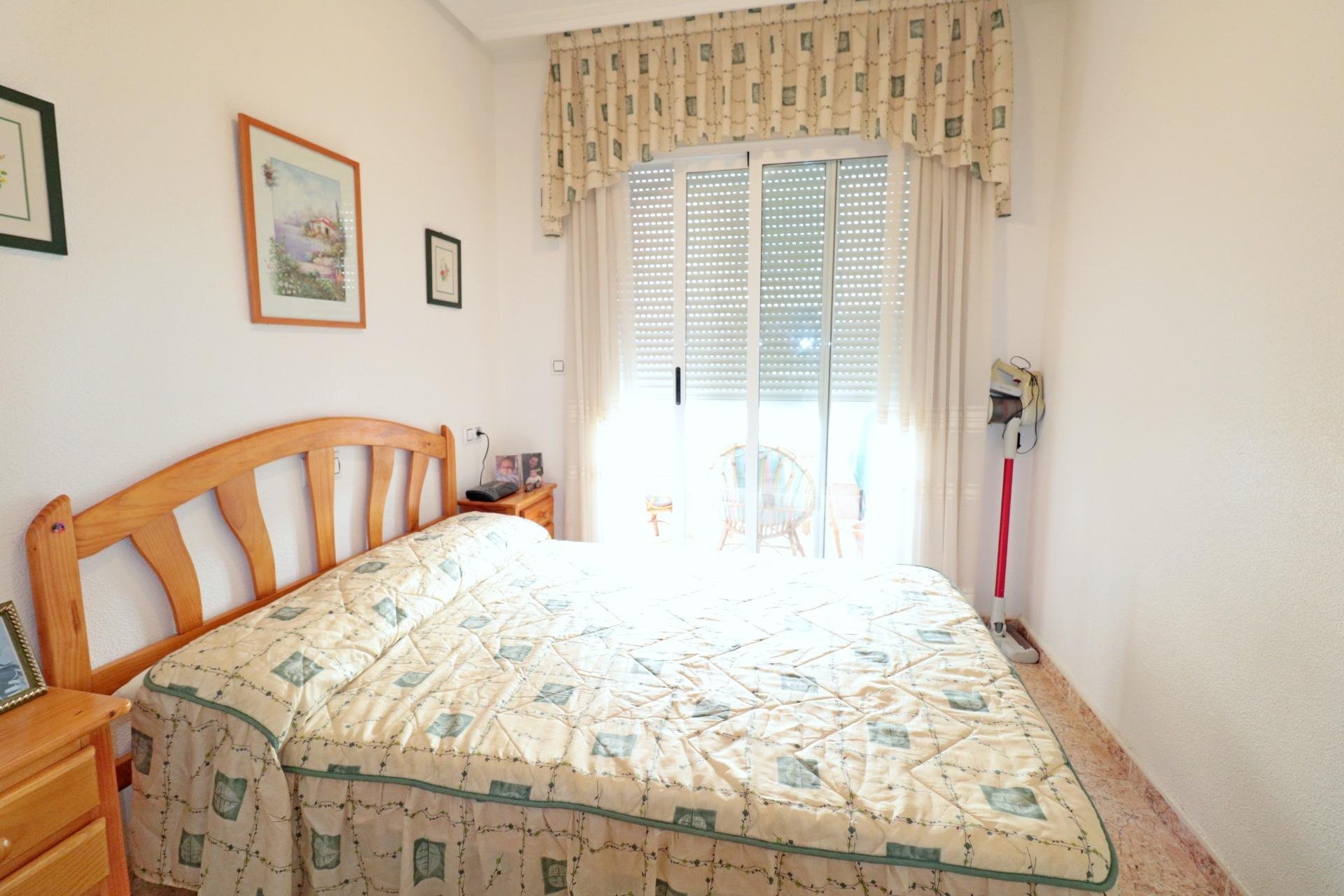 Segunda mano - Apartamento -
Torrevieja - Acequion