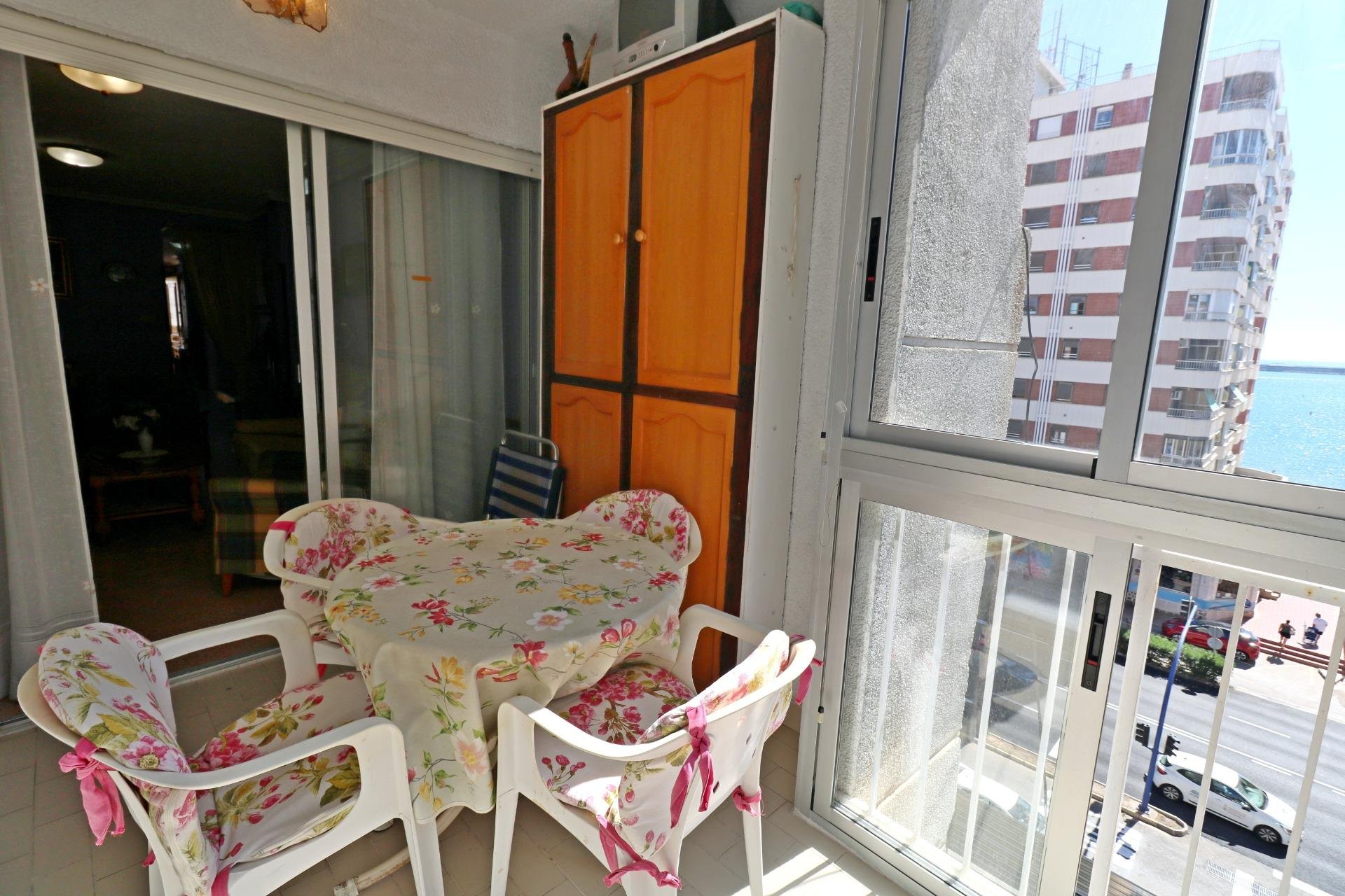 Segunda mano - Apartamento -
Torrevieja - Acequion