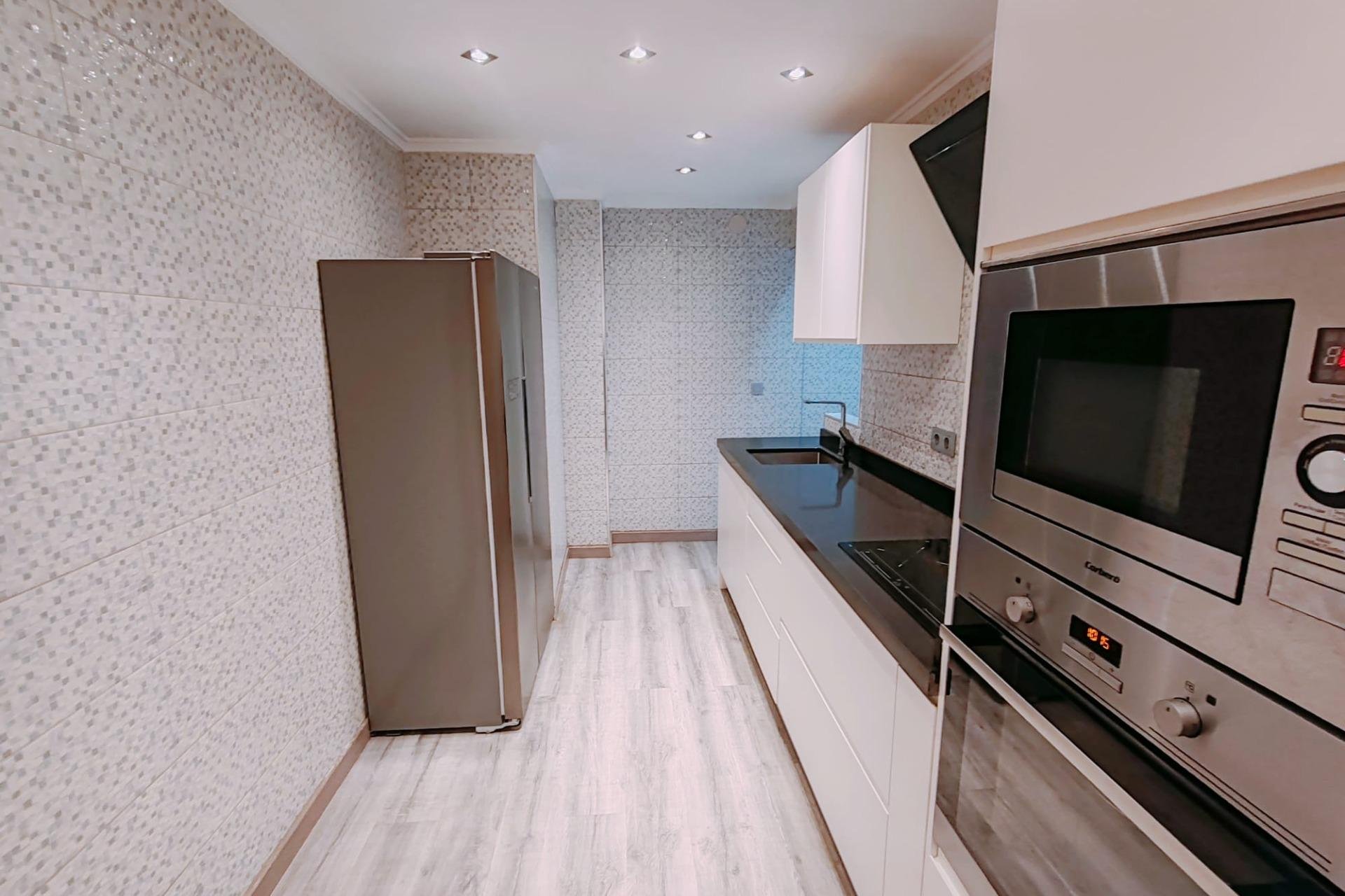 Segunda mano - Apartamento -
Torrevieja - Acequion