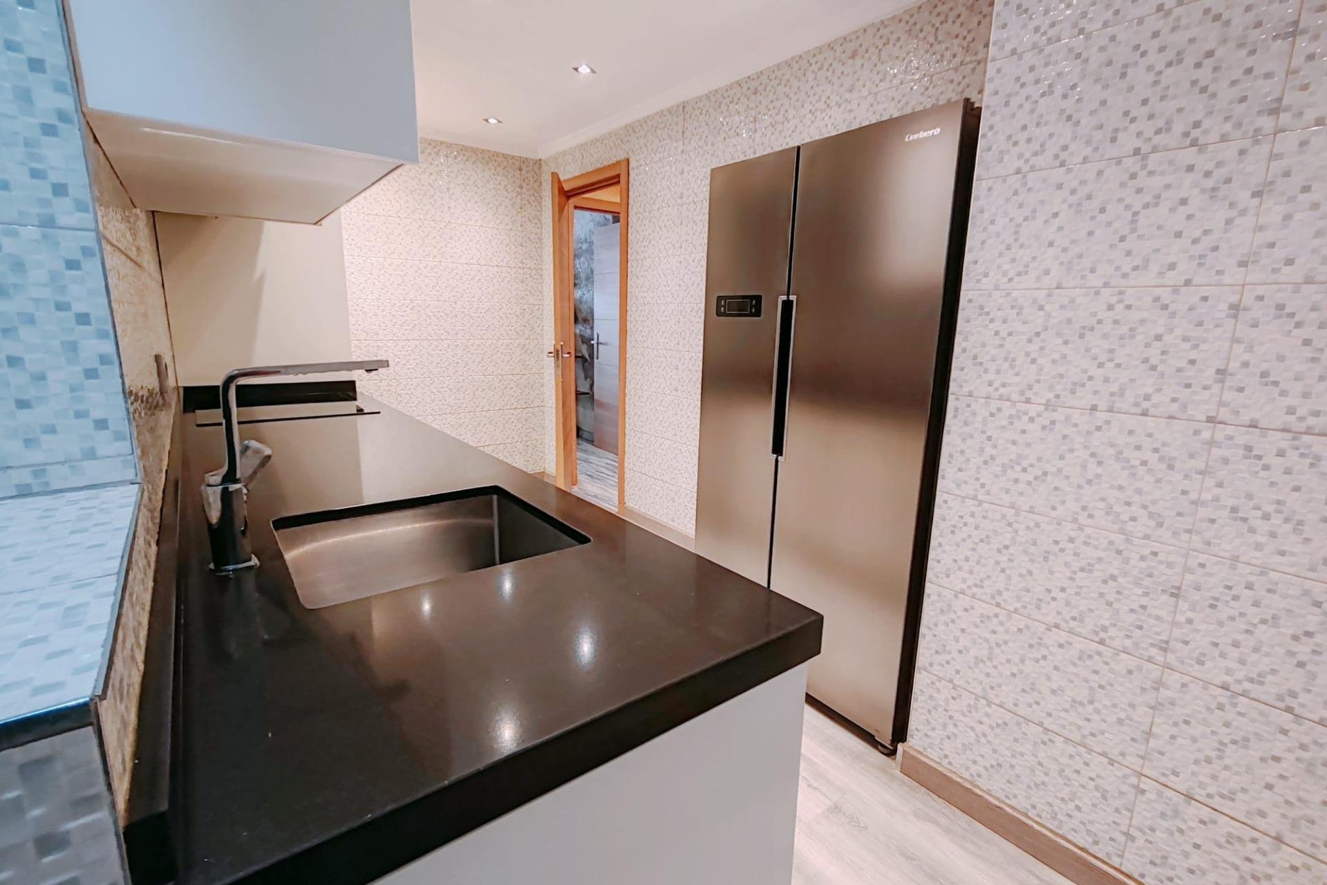 Segunda mano - Apartamento -
Torrevieja - Acequion