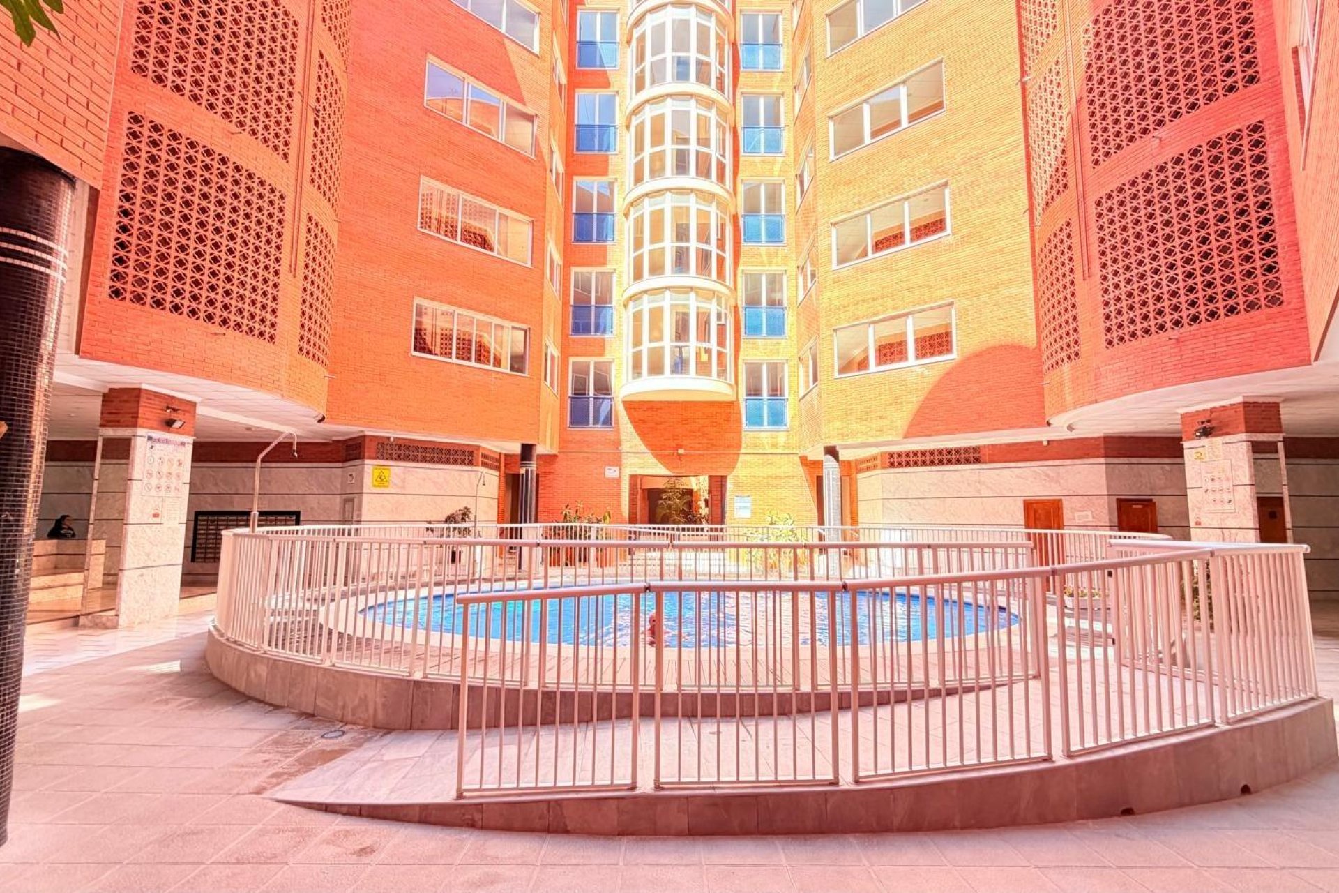 Segunda mano - Apartamento -
Torrevieja - Acequion