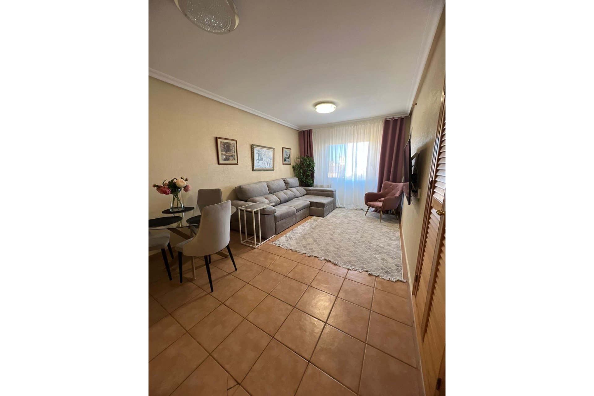 Segunda mano - Apartamento -
Torrevieja - Aguas Nuevas