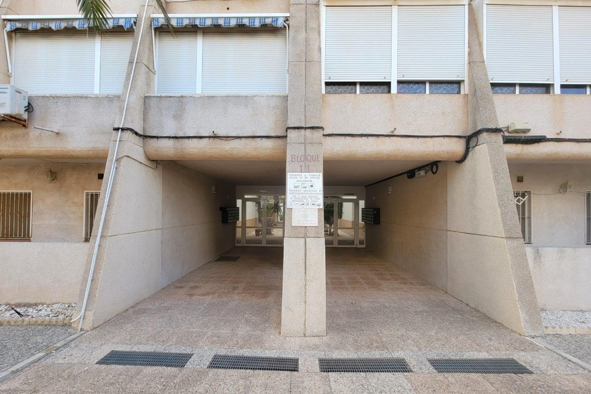 Segunda mano - Apartamento -
Torrevieja - Aguas Nuevas