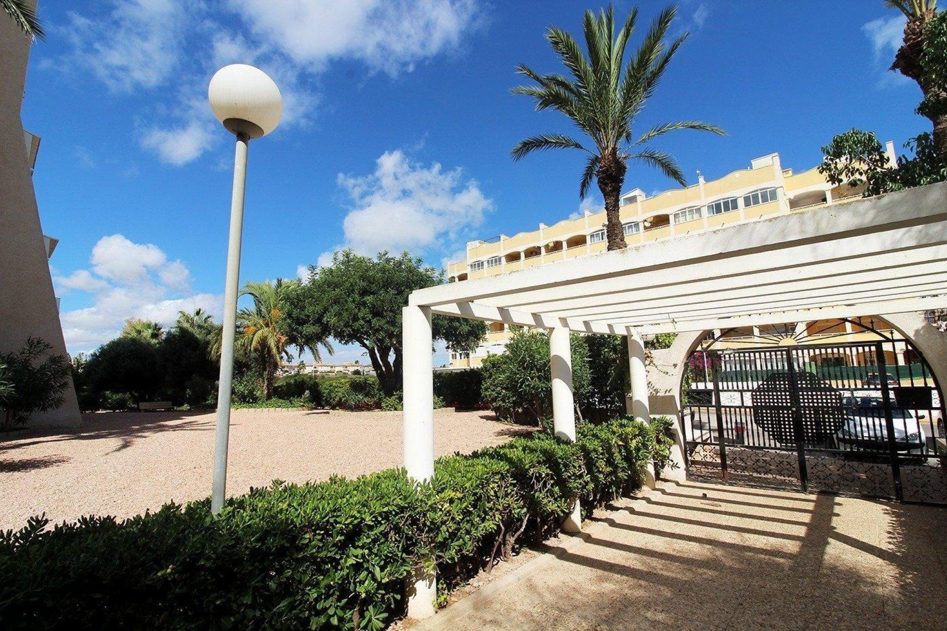 Segunda mano - Apartamento -
Torrevieja - Aguas Nuevas