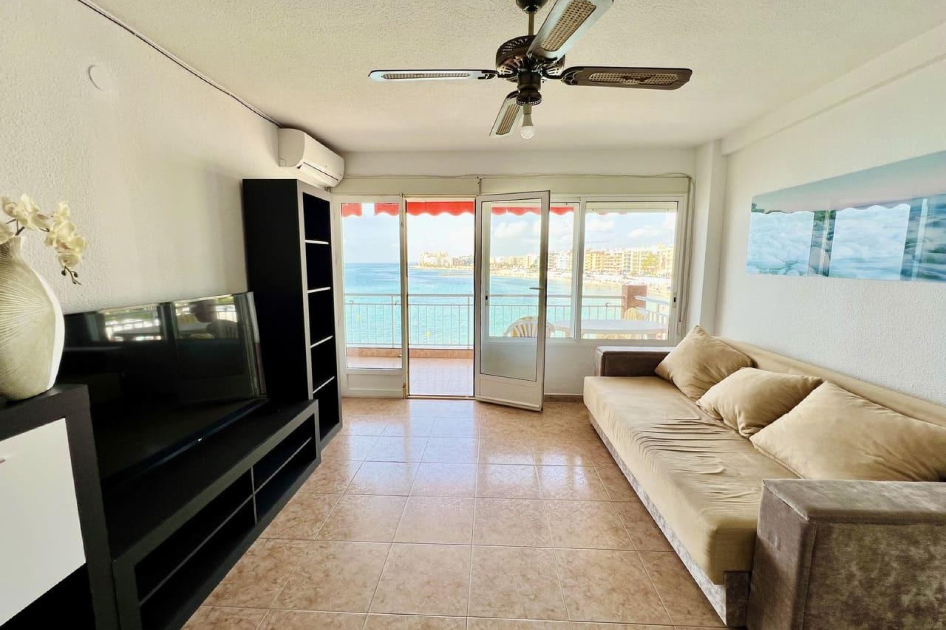 Segunda mano - Apartamento -
Torrevieja - Aldea Del Mar