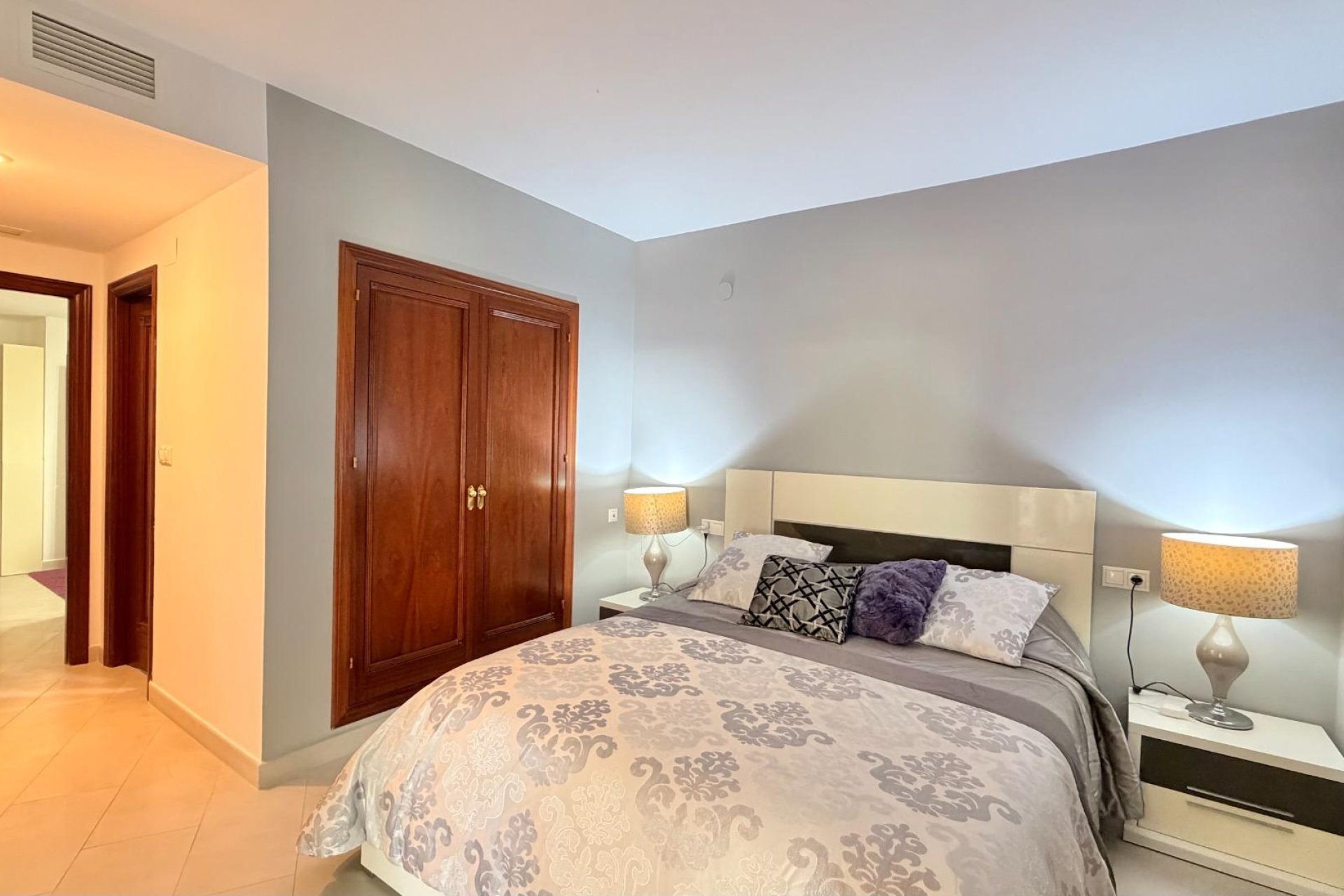 Segunda mano - Apartamento -
Torrevieja - Aldea Del Mar