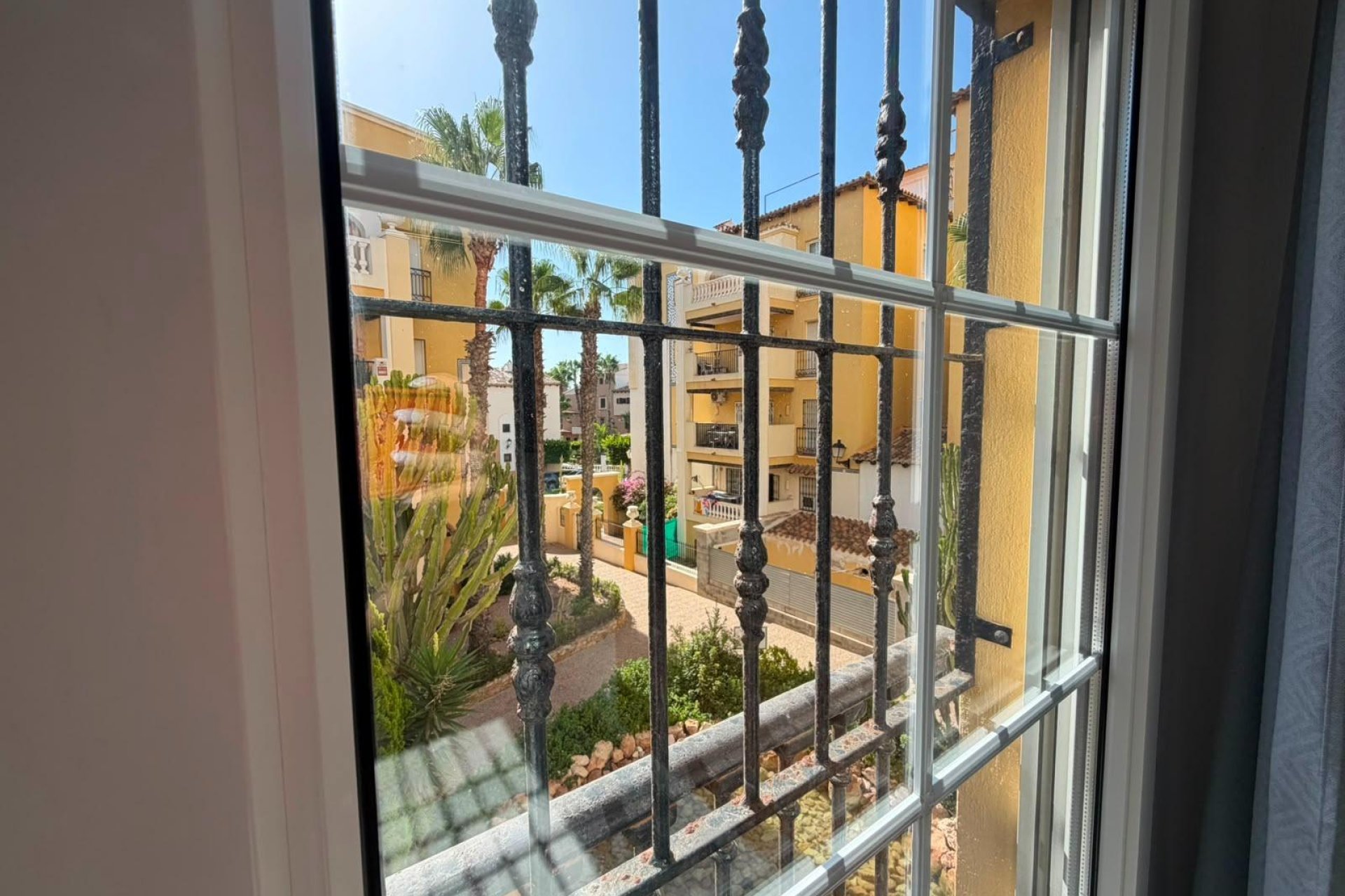 Segunda mano - Apartamento -
Torrevieja - Aldea Del Mar