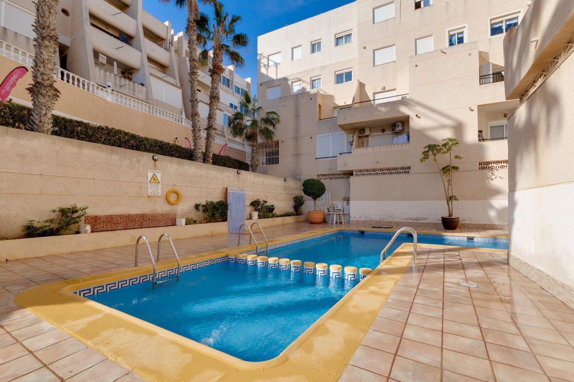 Segunda mano - Apartamento -
Torrevieja - Cabo Cervera