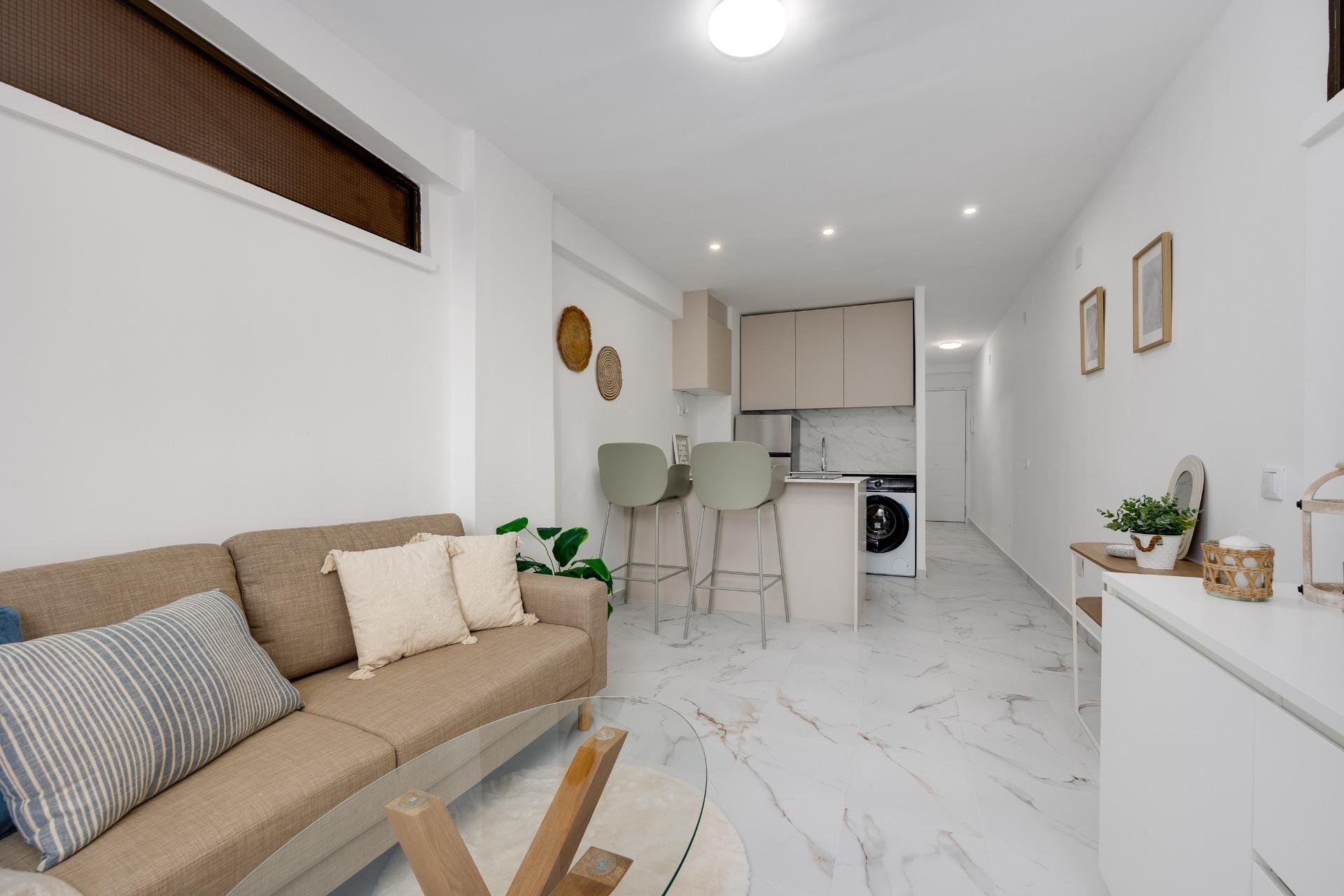 Segunda mano - Apartamento -
Torrevieja - Cabo Cervera