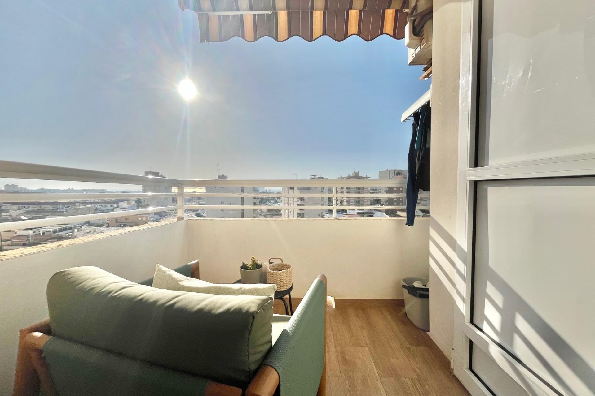 Segunda mano - Apartamento -
Torrevieja - Calas Blanca