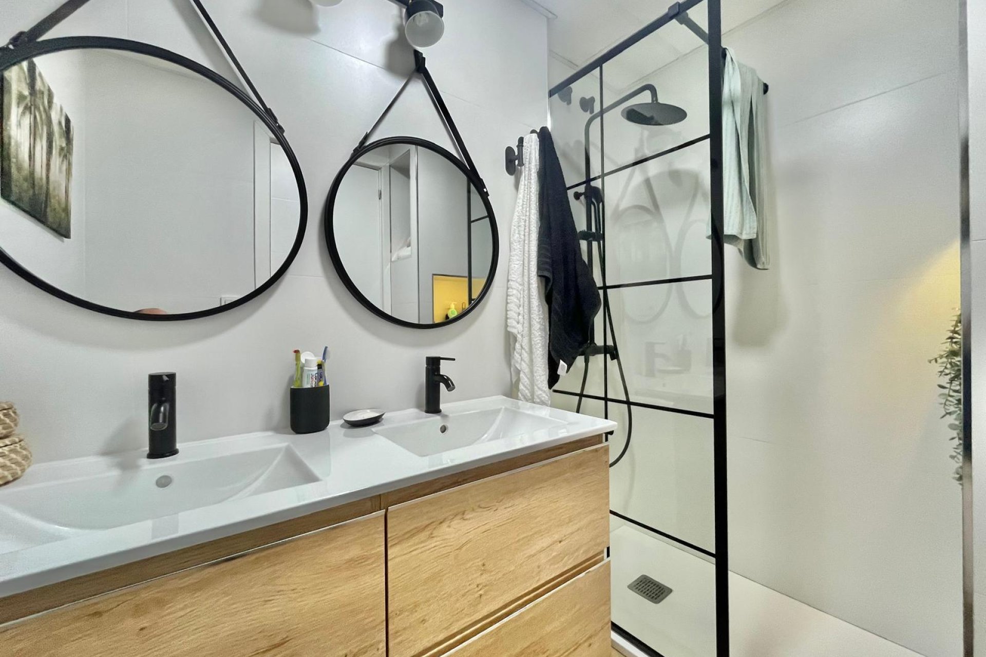 Segunda mano - Apartamento -
Torrevieja - Calas Blanca