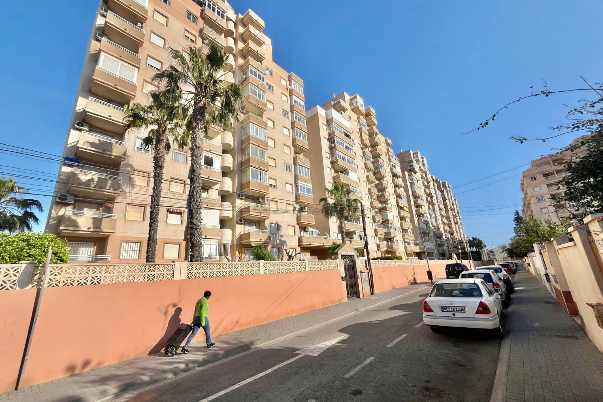 Segunda mano - Apartamento -
Torrevieja - Calas Blanca