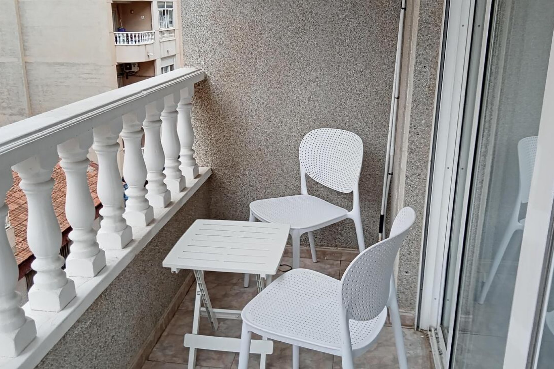 Segunda mano - Apartamento -
Torrevieja - CENTRE