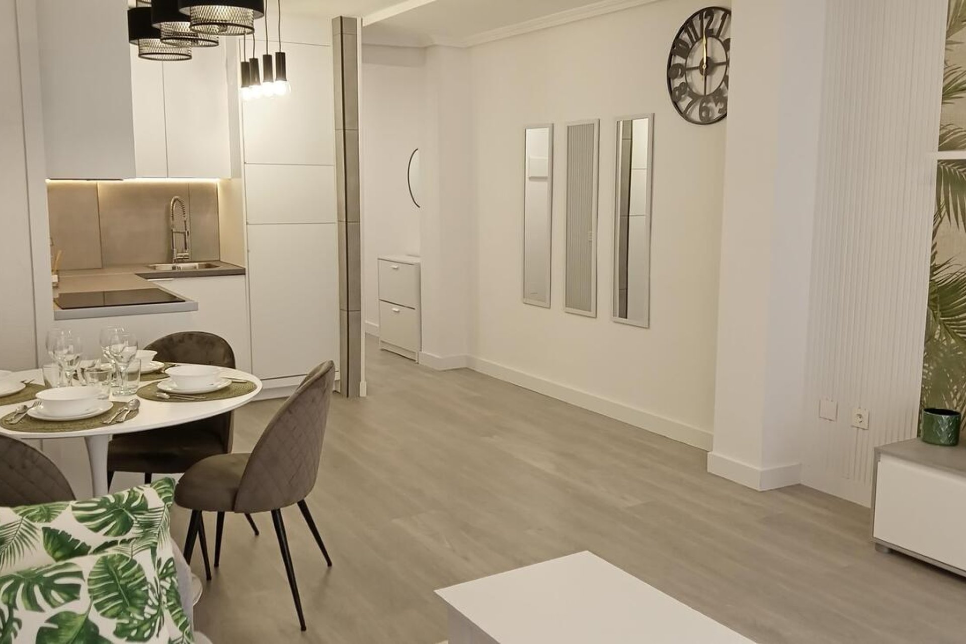 Segunda mano - Apartamento -
Torrevieja - CENTRE