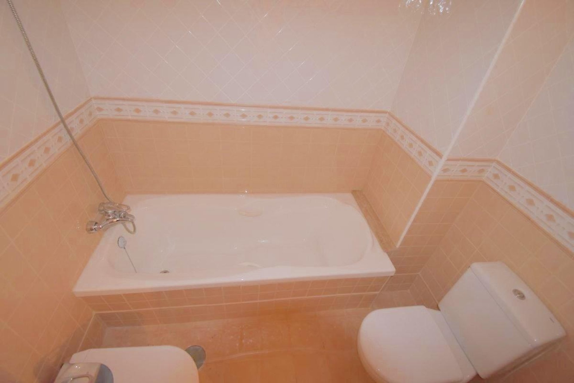 Segunda mano - Apartamento -
Torrevieja - Centro - Muelle Pesquero