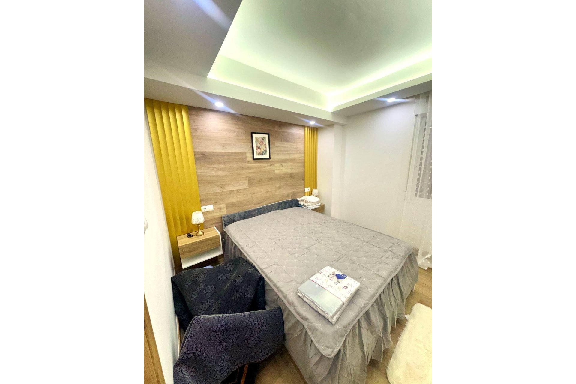 Segunda mano - Apartamento -
Torrevieja - Centro - Muelle Pesquero
