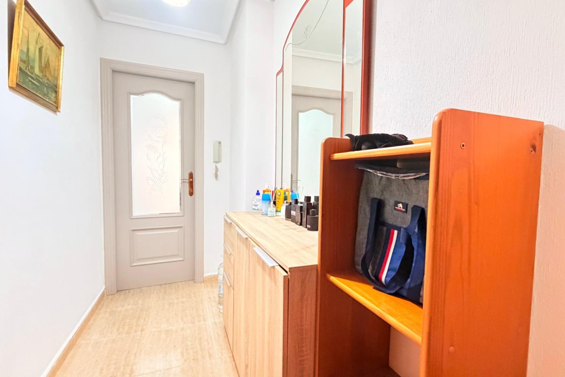 Segunda mano - Apartamento -
Torrevieja - Centro - Muelle Pesquero