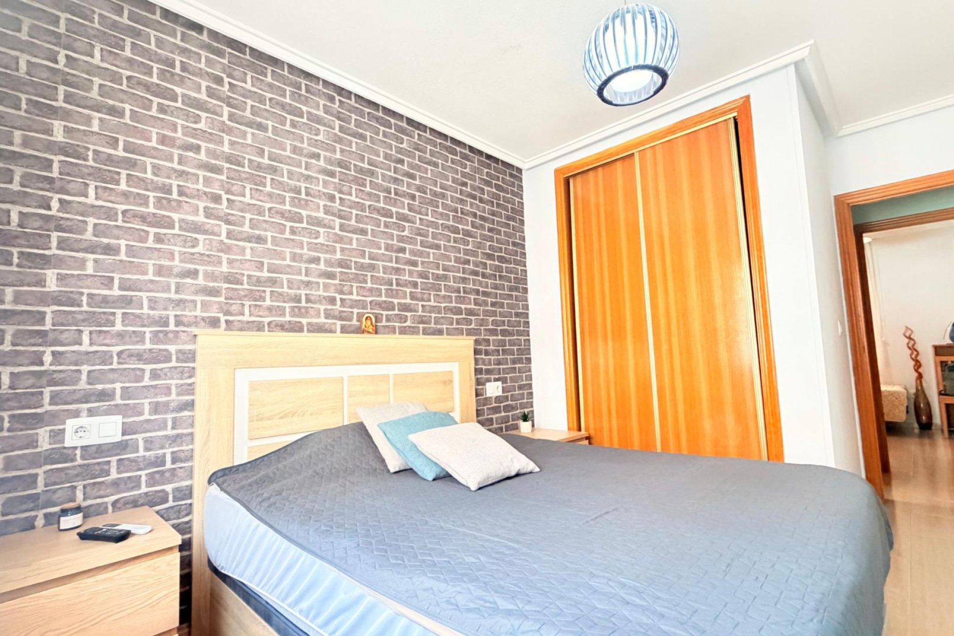 Segunda mano - Apartamento -
Torrevieja - Centro - Muelle Pesquero