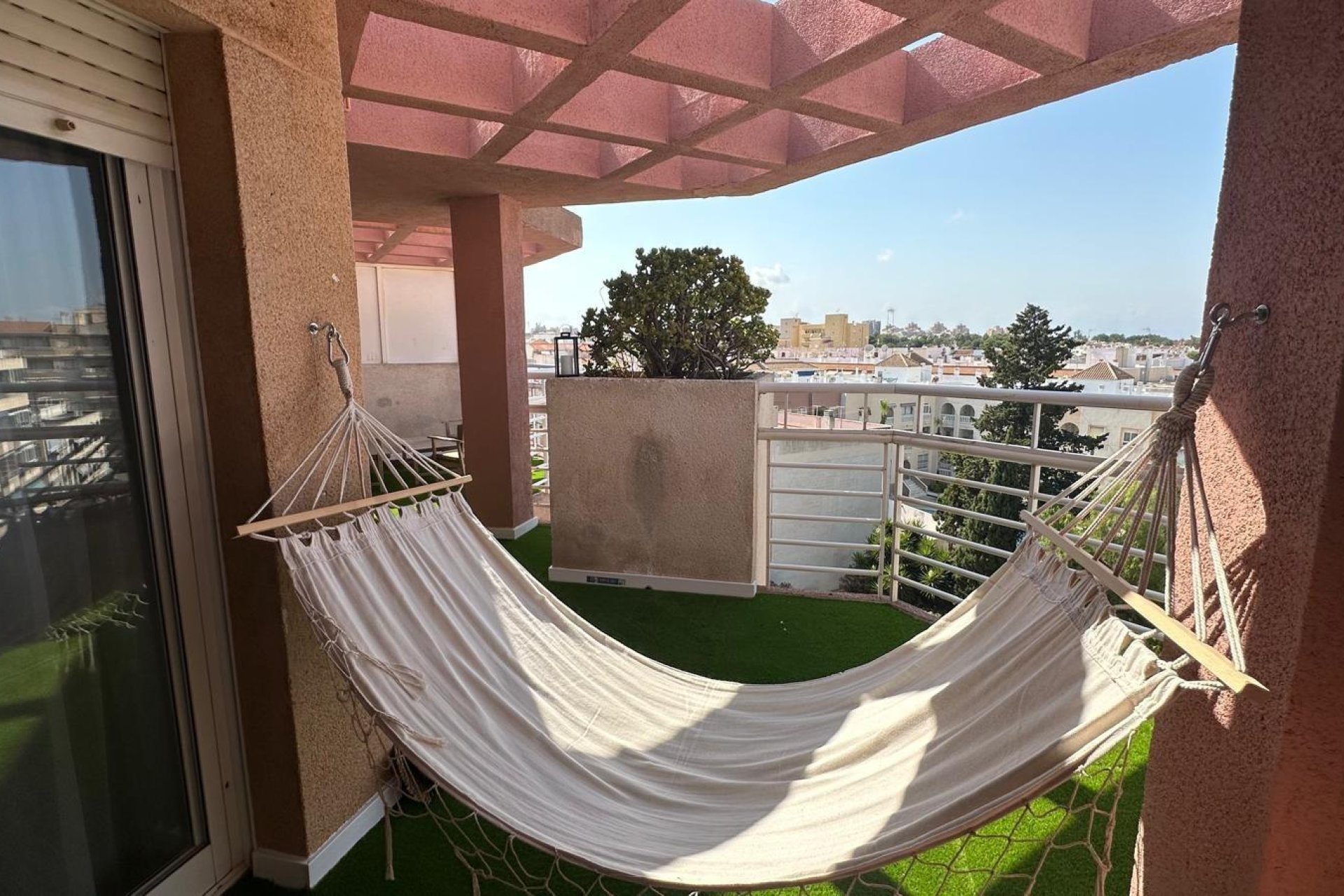 Segunda mano - Apartamento -
Torrevieja - Centro