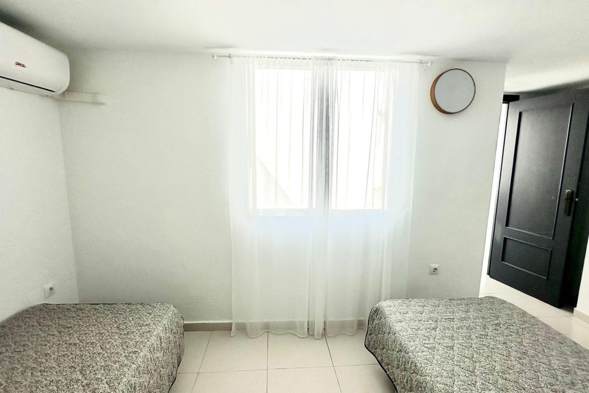 Segunda mano - Apartamento -
Torrevieja - Centro