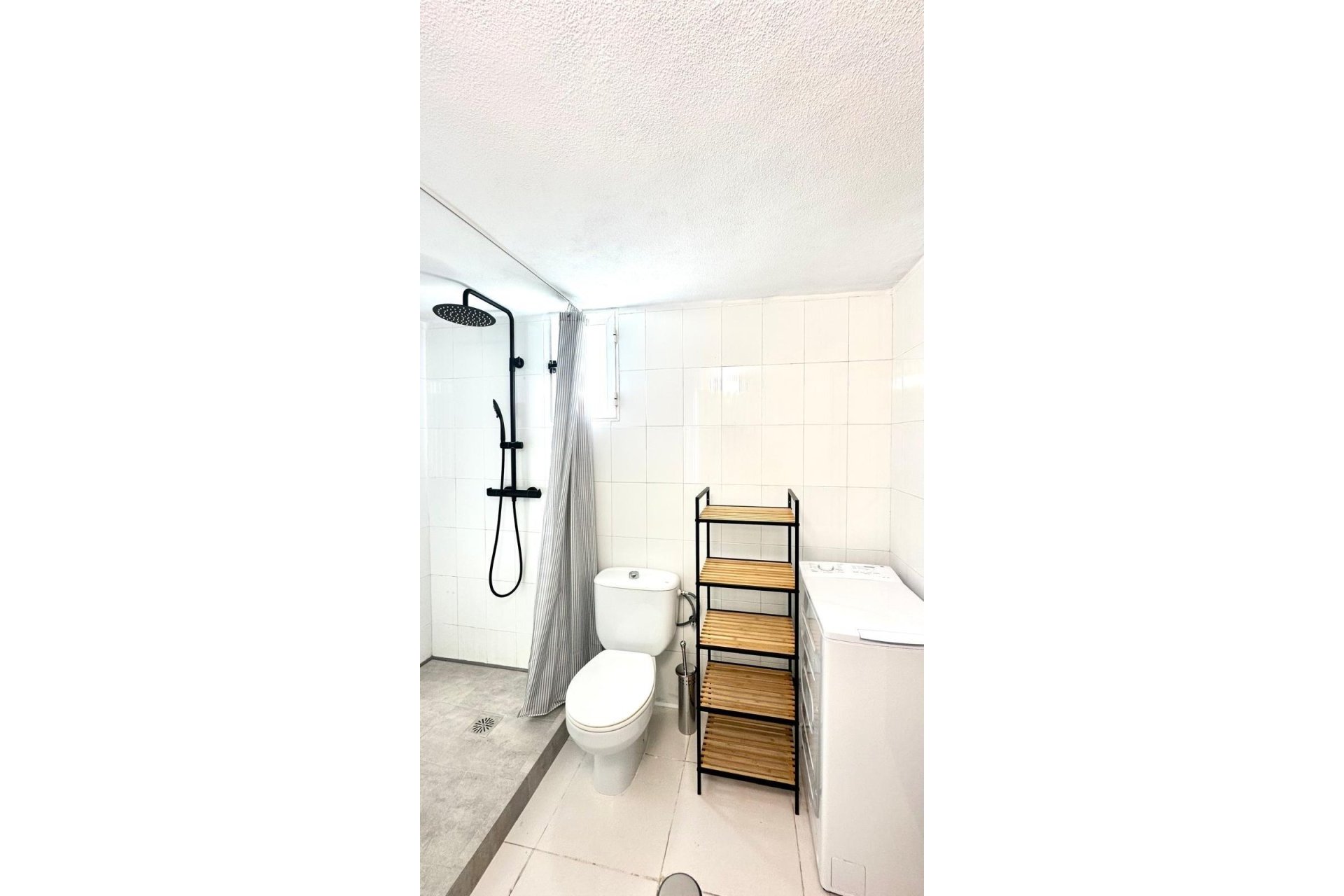 Segunda mano - Apartamento -
Torrevieja - Centro
