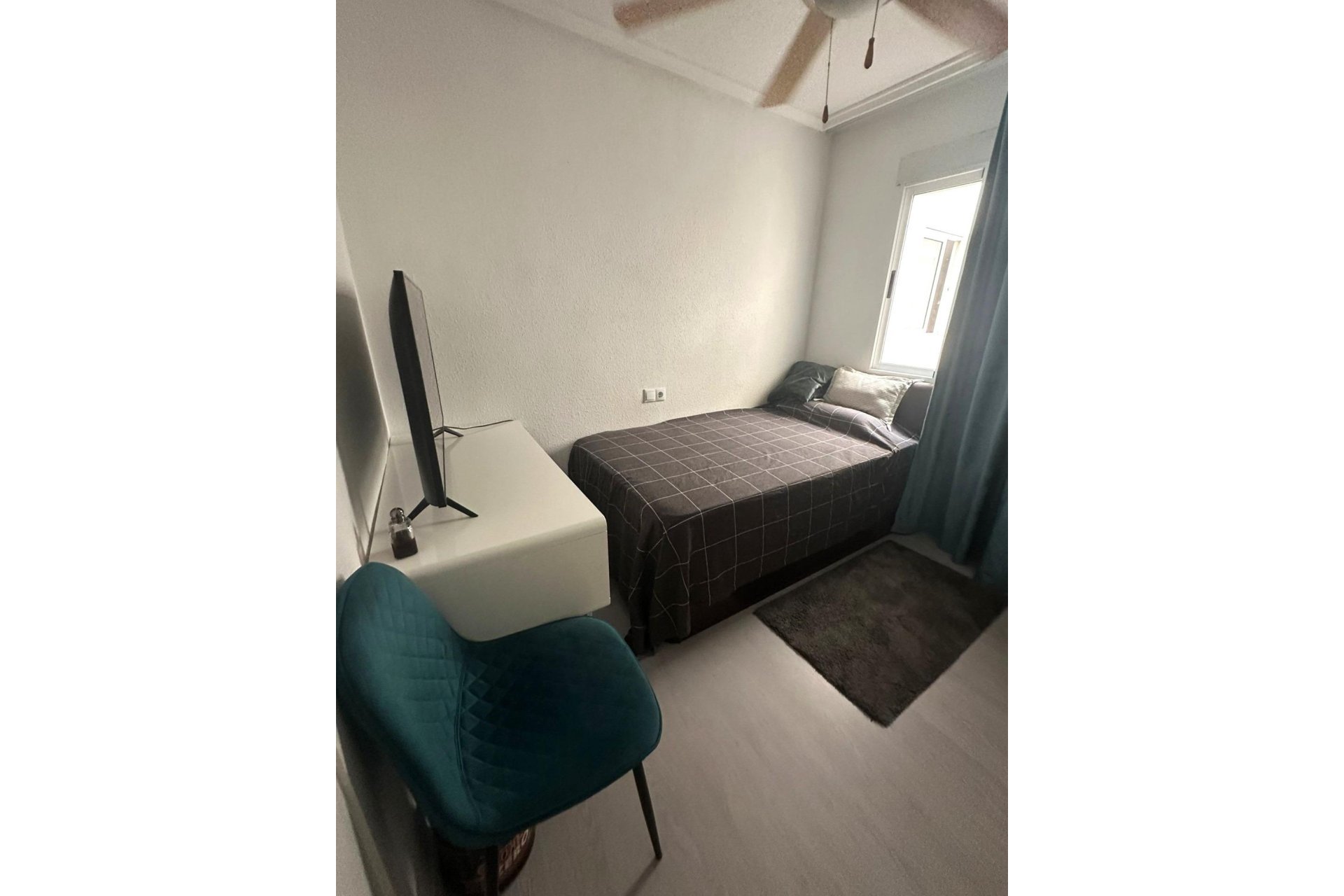 Segunda mano - Apartamento -
Torrevieja - Centro
