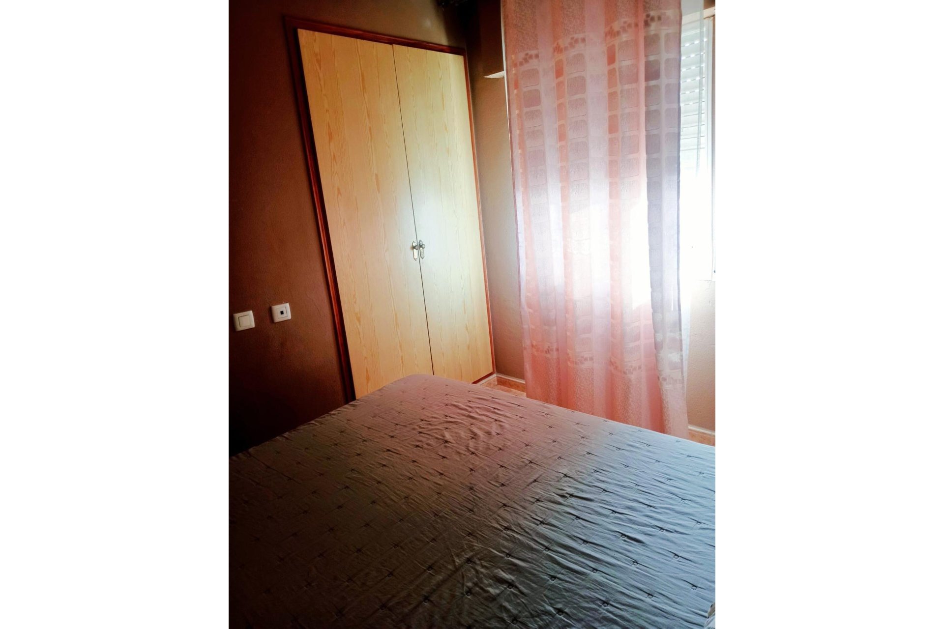 Segunda mano - Apartamento -
Torrevieja - Centro