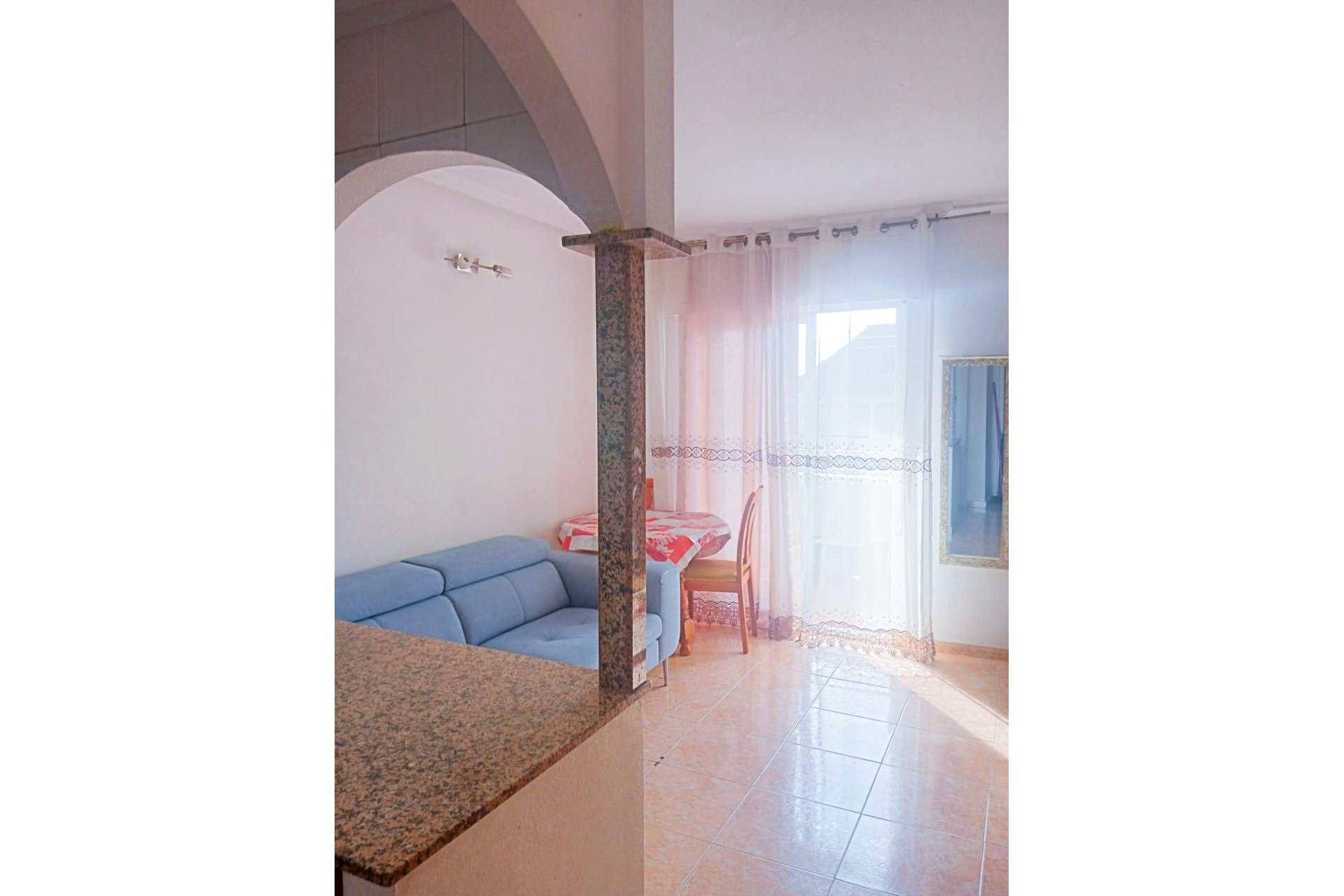 Segunda mano - Apartamento -
Torrevieja - Centro