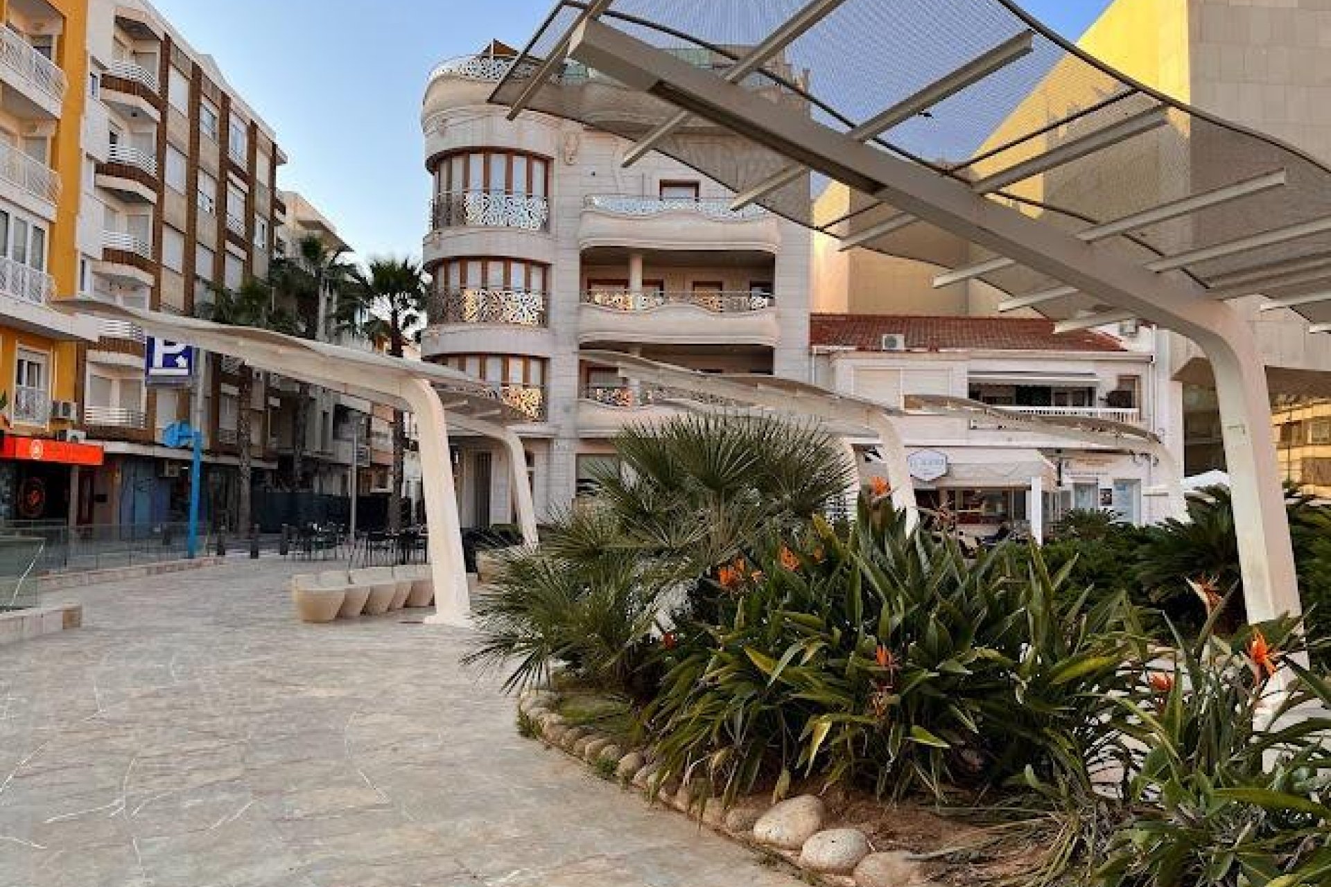 Segunda mano - Apartamento -
Torrevieja - Centro
