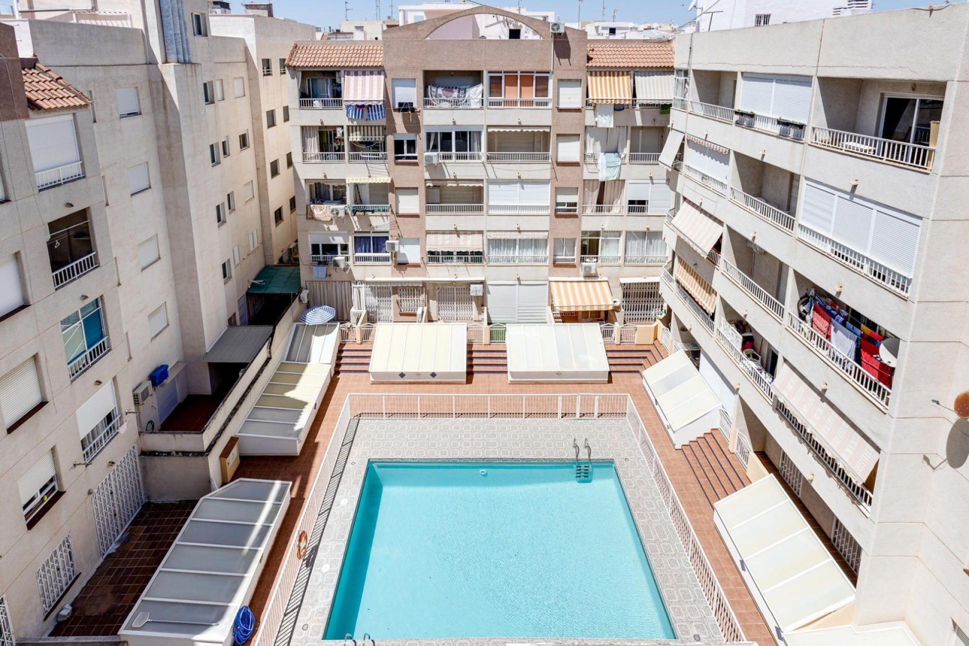 Segunda mano - Apartamento -
Torrevieja - Centro