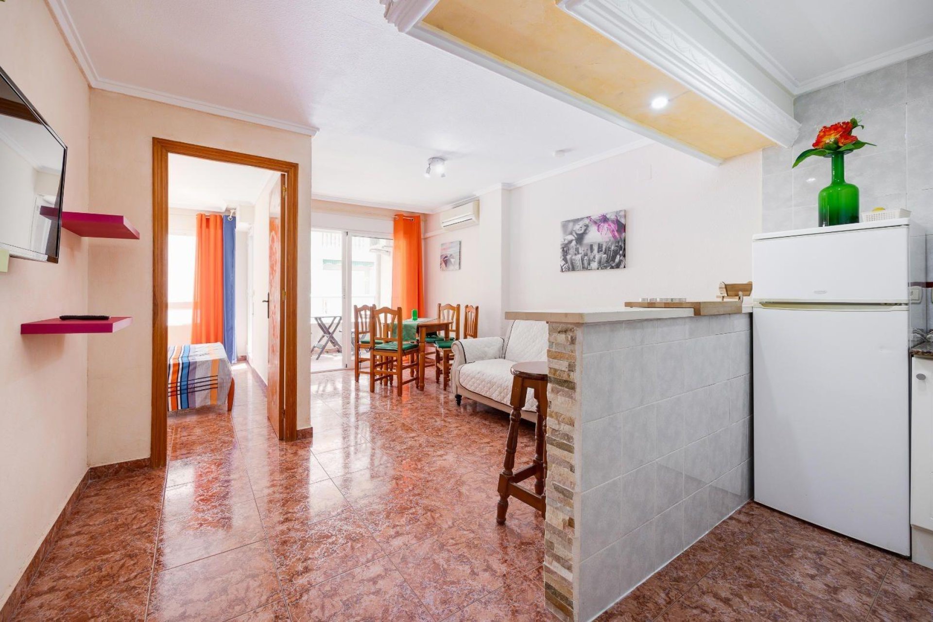 Segunda mano - Apartamento -
Torrevieja - Centro