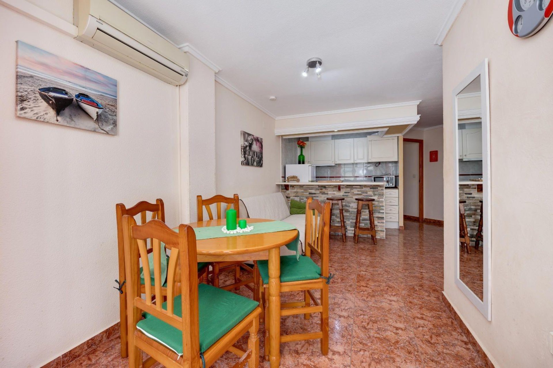 Segunda mano - Apartamento -
Torrevieja - Centro