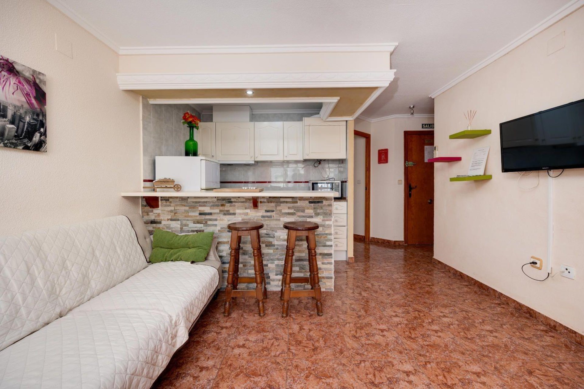 Segunda mano - Apartamento -
Torrevieja - Centro