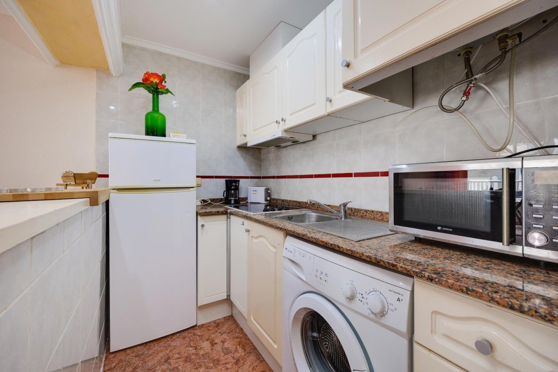 Segunda mano - Apartamento -
Torrevieja - Centro