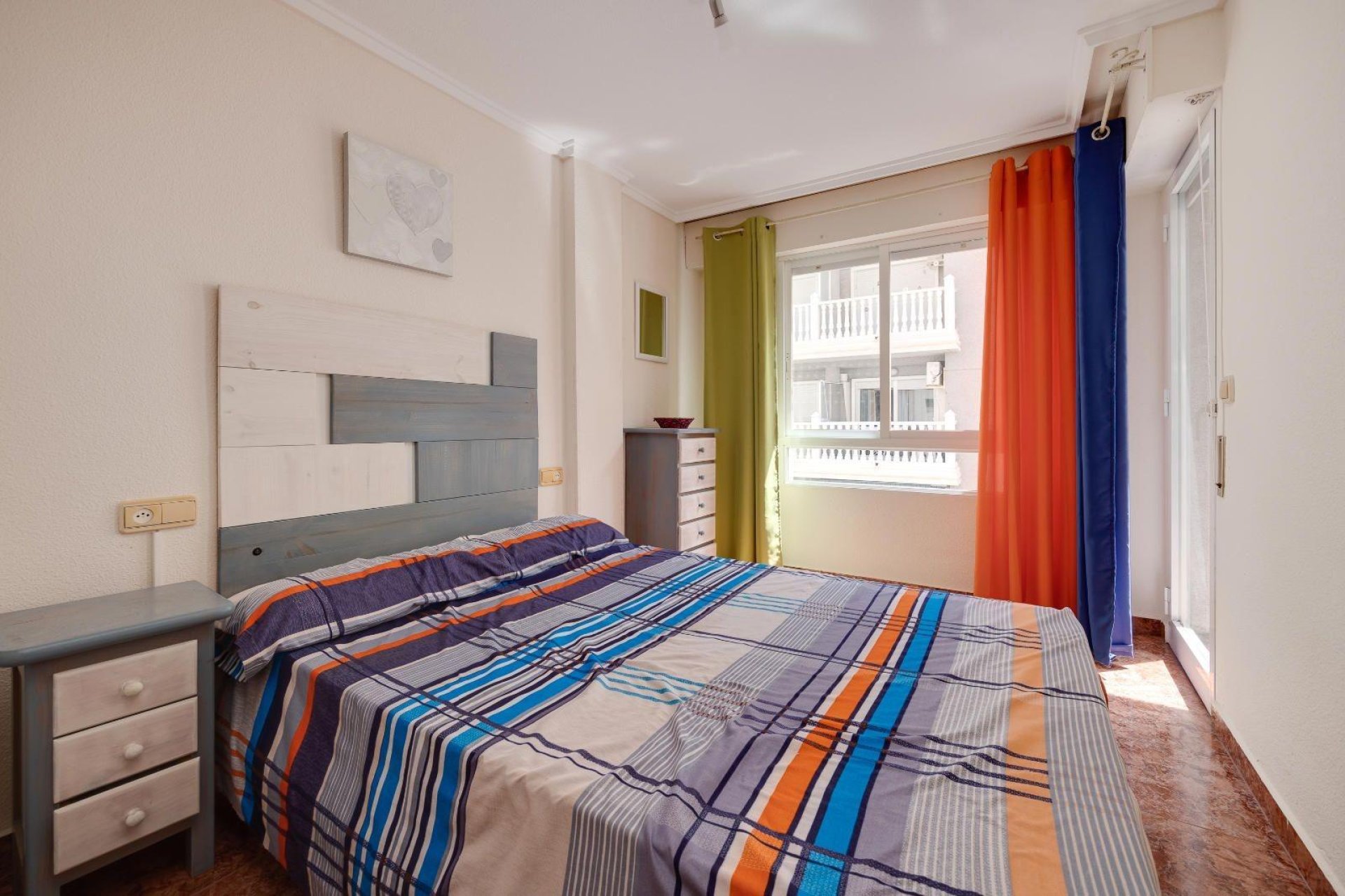 Segunda mano - Apartamento -
Torrevieja - Centro
