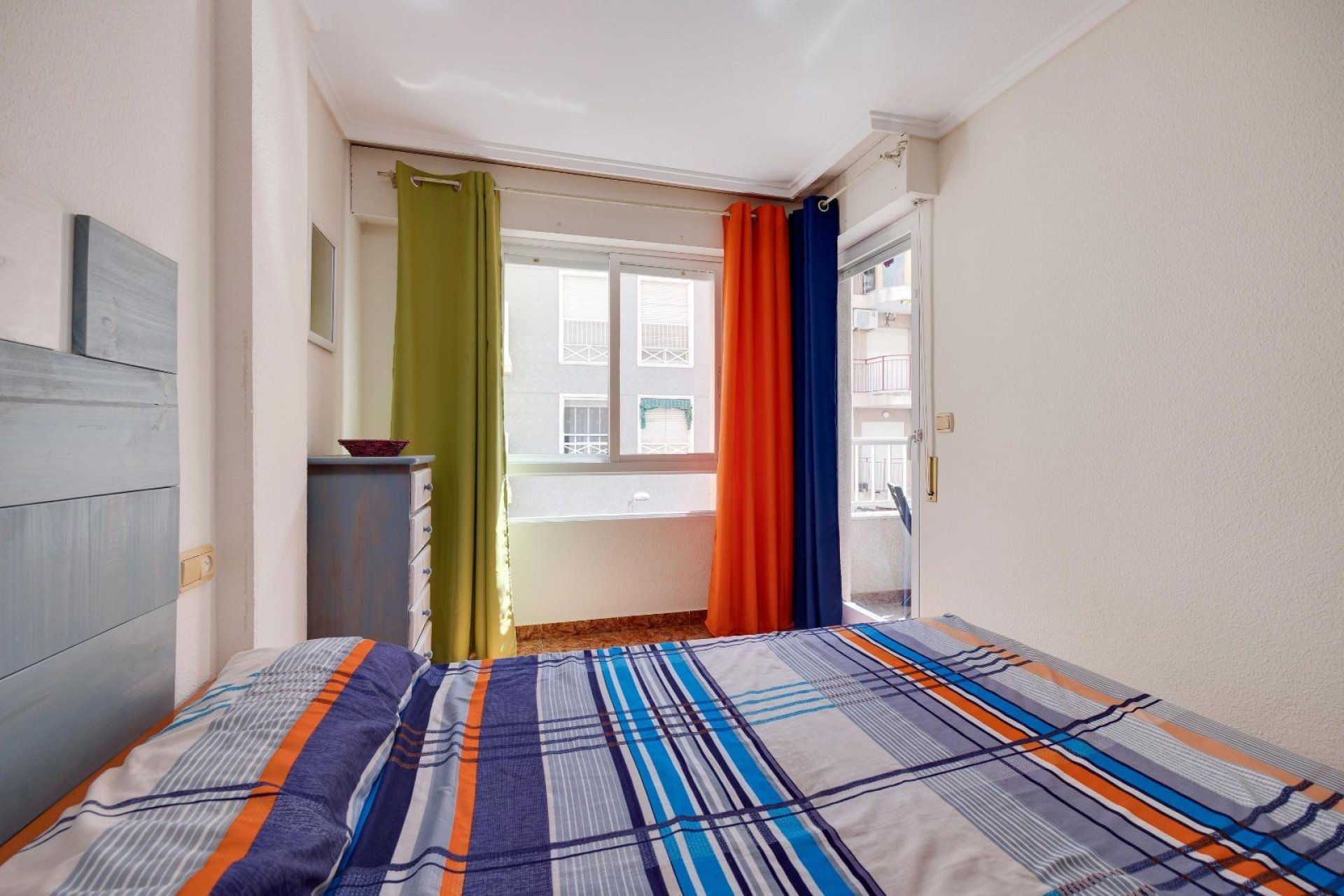 Segunda mano - Apartamento -
Torrevieja - Centro