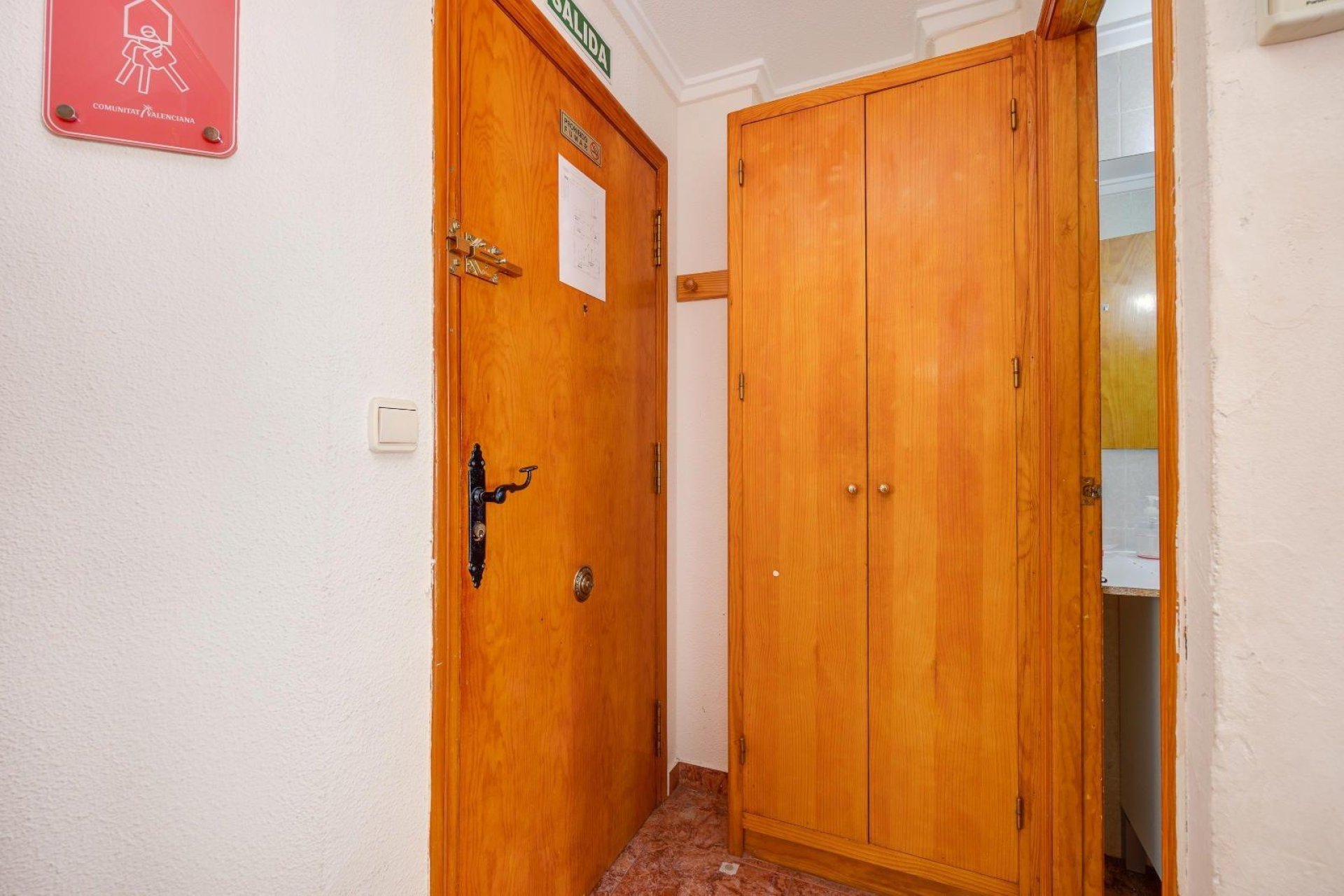 Segunda mano - Apartamento -
Torrevieja - Centro
