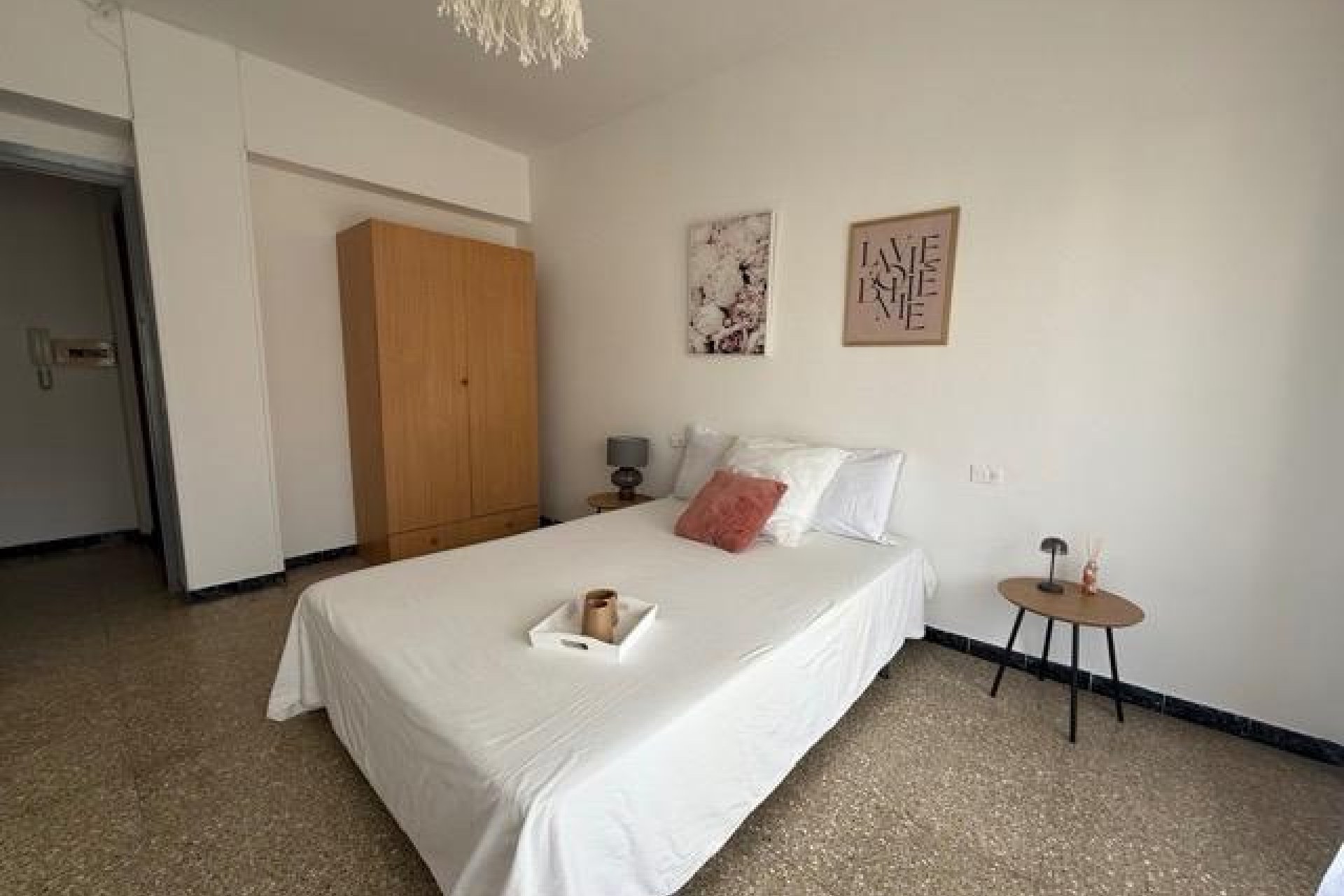 Segunda mano - Apartamento -
Torrevieja - Centro